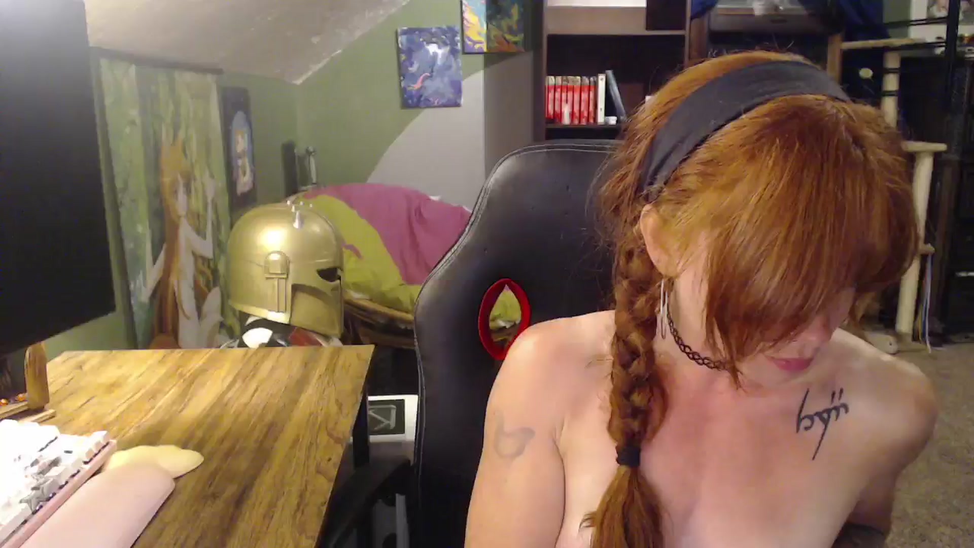 Gallery image thumbnail from AstraeaSiren's myfreecams stream on, 09/19/2024, 06:28 image 15 of 20