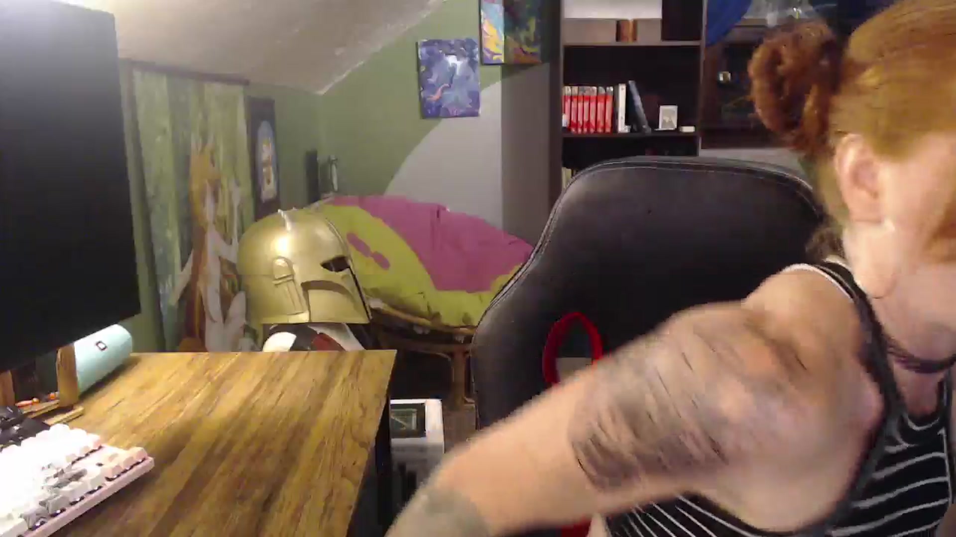 Gallery image thumbnail from AstraeaSiren's myfreecams stream on, 09/30/2024, 04:28 image 15 of 20