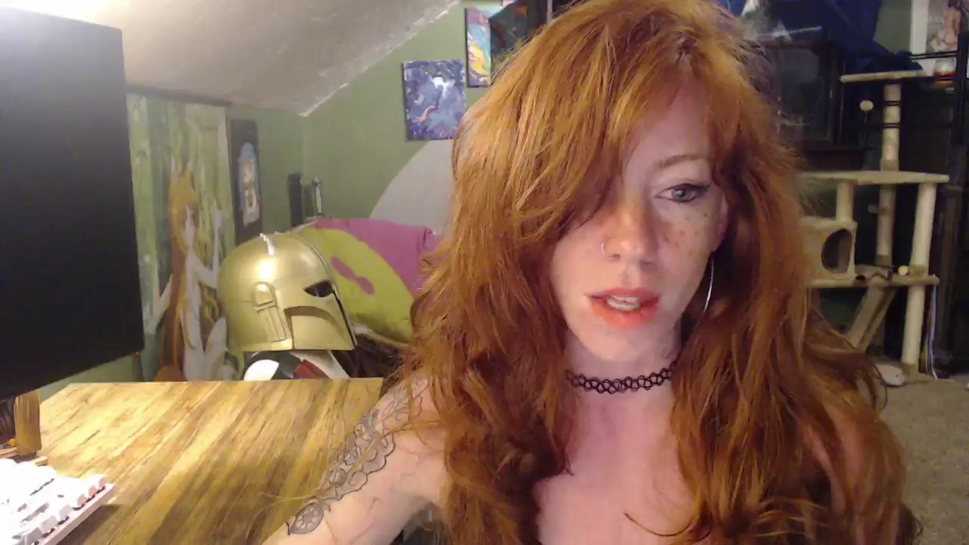 Gallery image thumbnail from AstraeaSiren's myfreecams stream on, 10/03/2024, 05:29 image 6 of 20