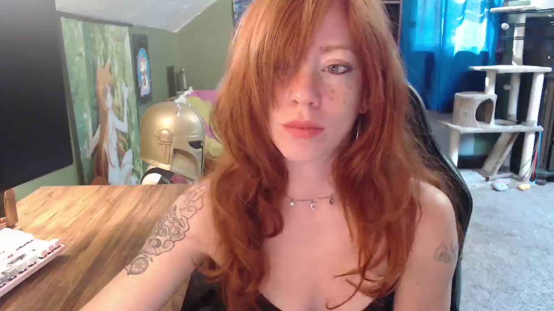 Gallery image thumbnail from AstraeaSiren's myfreecams stream on, 10/11/2024, 18:47 image 7 of 20