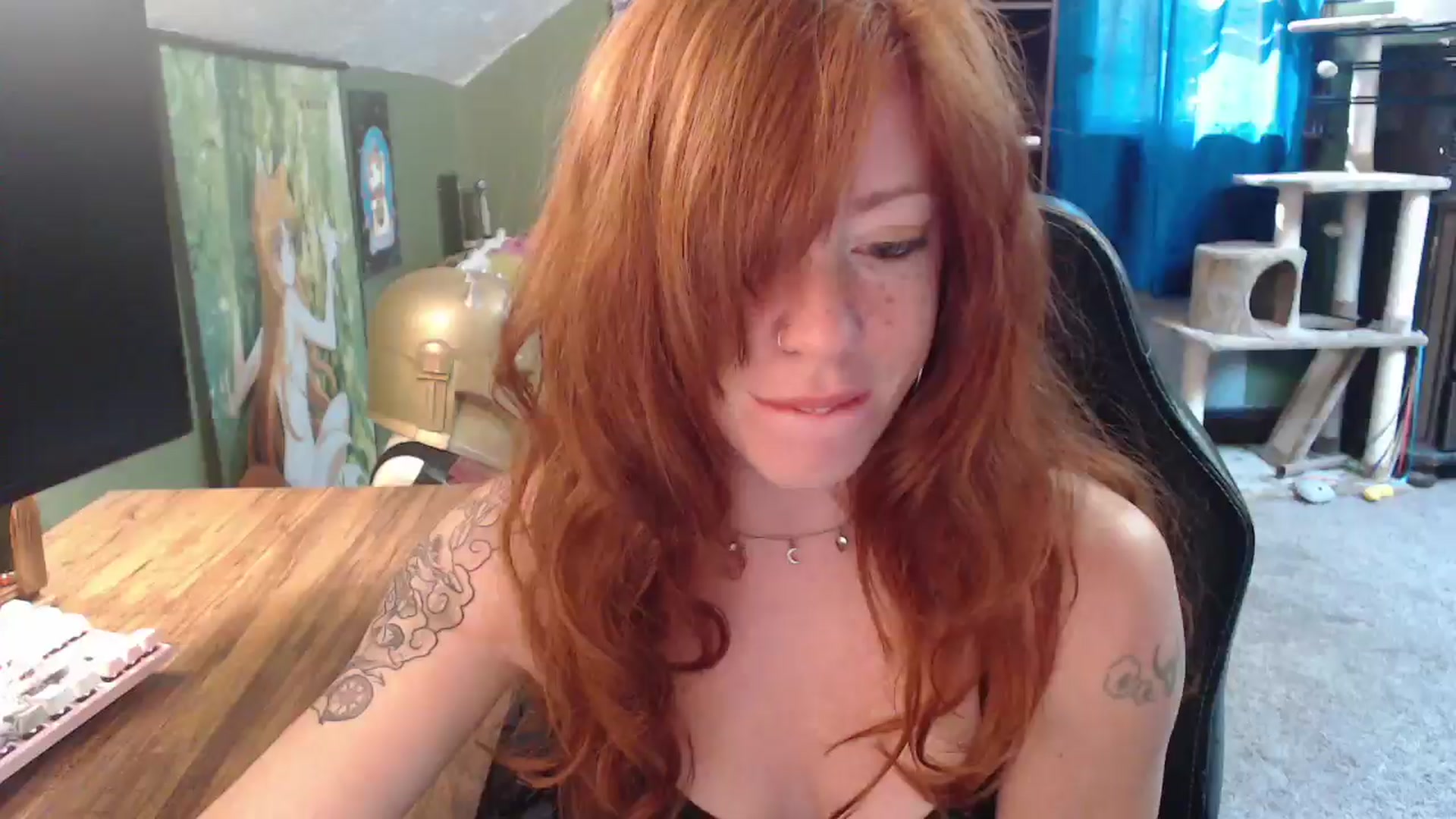 Gallery image thumbnail from AstraeaSiren's myfreecams stream on, 10/11/2024, 18:47 image 6 of 20