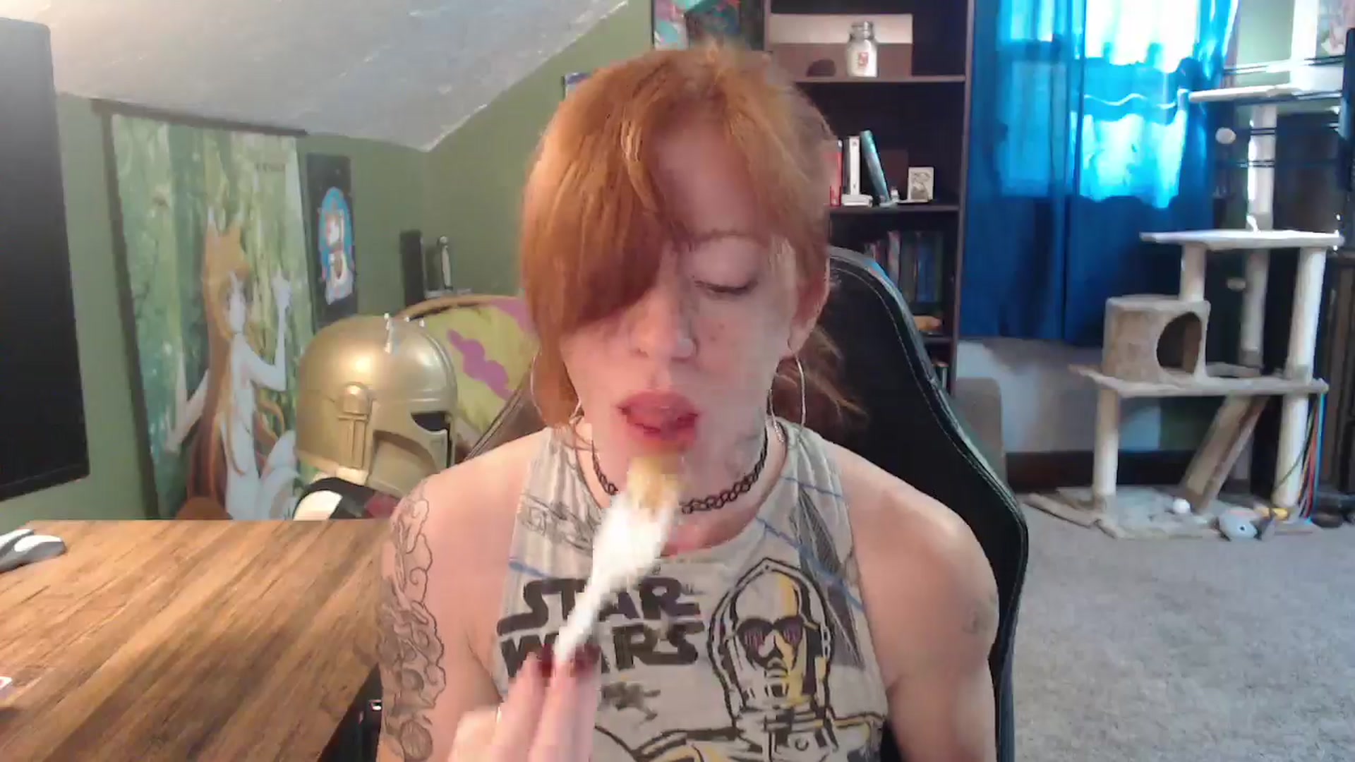Gallery image thumbnail from AstraeaSiren's myfreecams stream on, 10/18/2024, 18:37 image 14 of 20