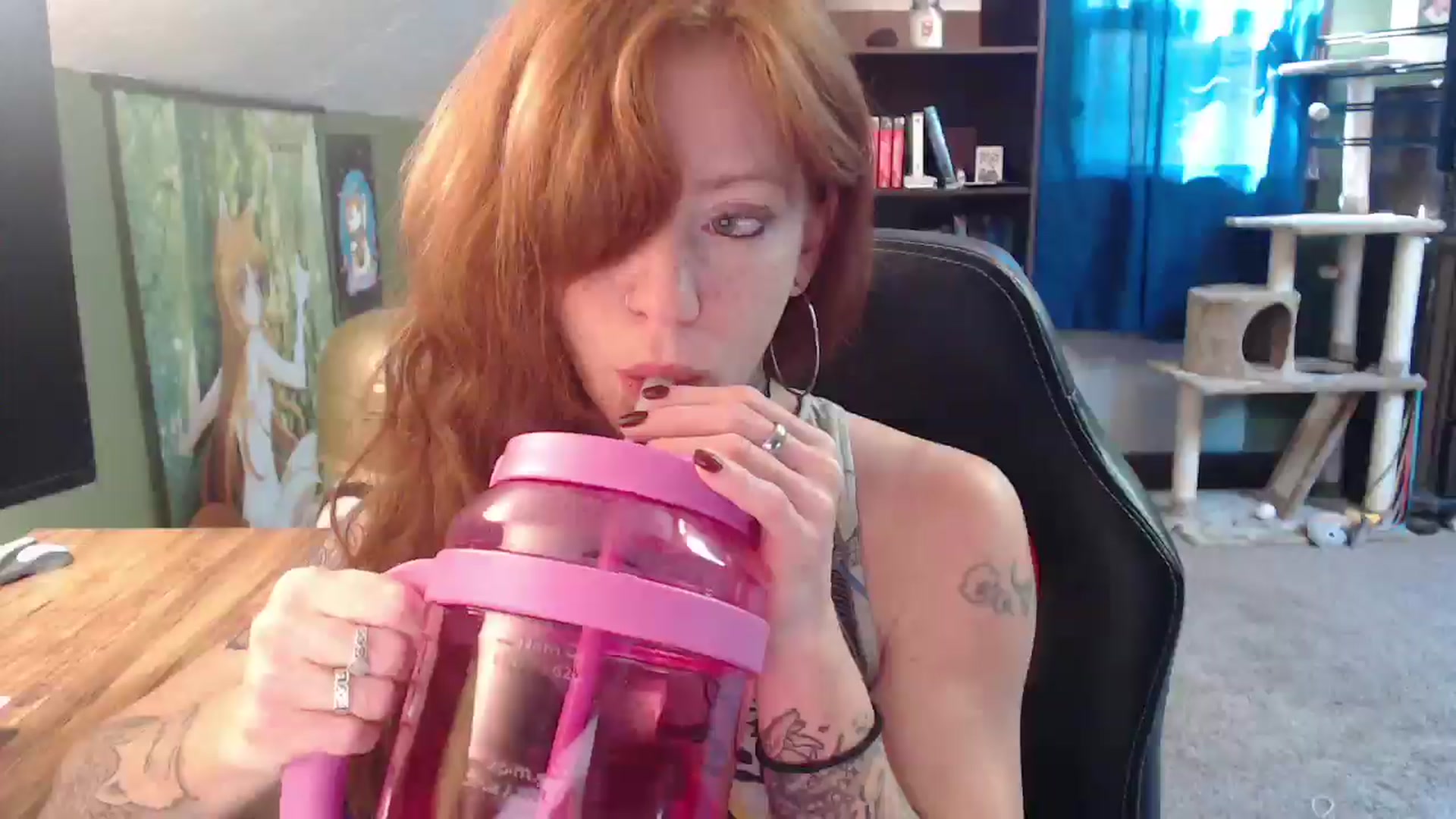 Gallery image thumbnail from AstraeaSiren's myfreecams stream on, 10/18/2024, 18:37 image 3 of 20
