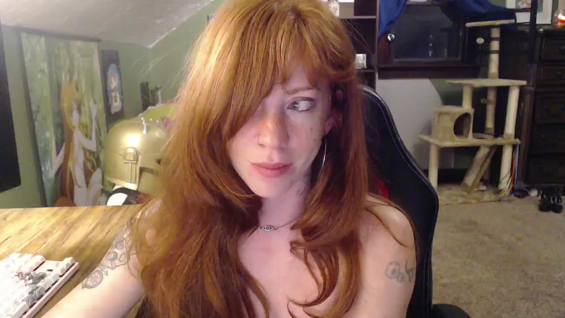 Gallery image thumbnail from AstraeaSiren's myfreecams stream on, 11/05/2024, 07:21 image 14 of 20