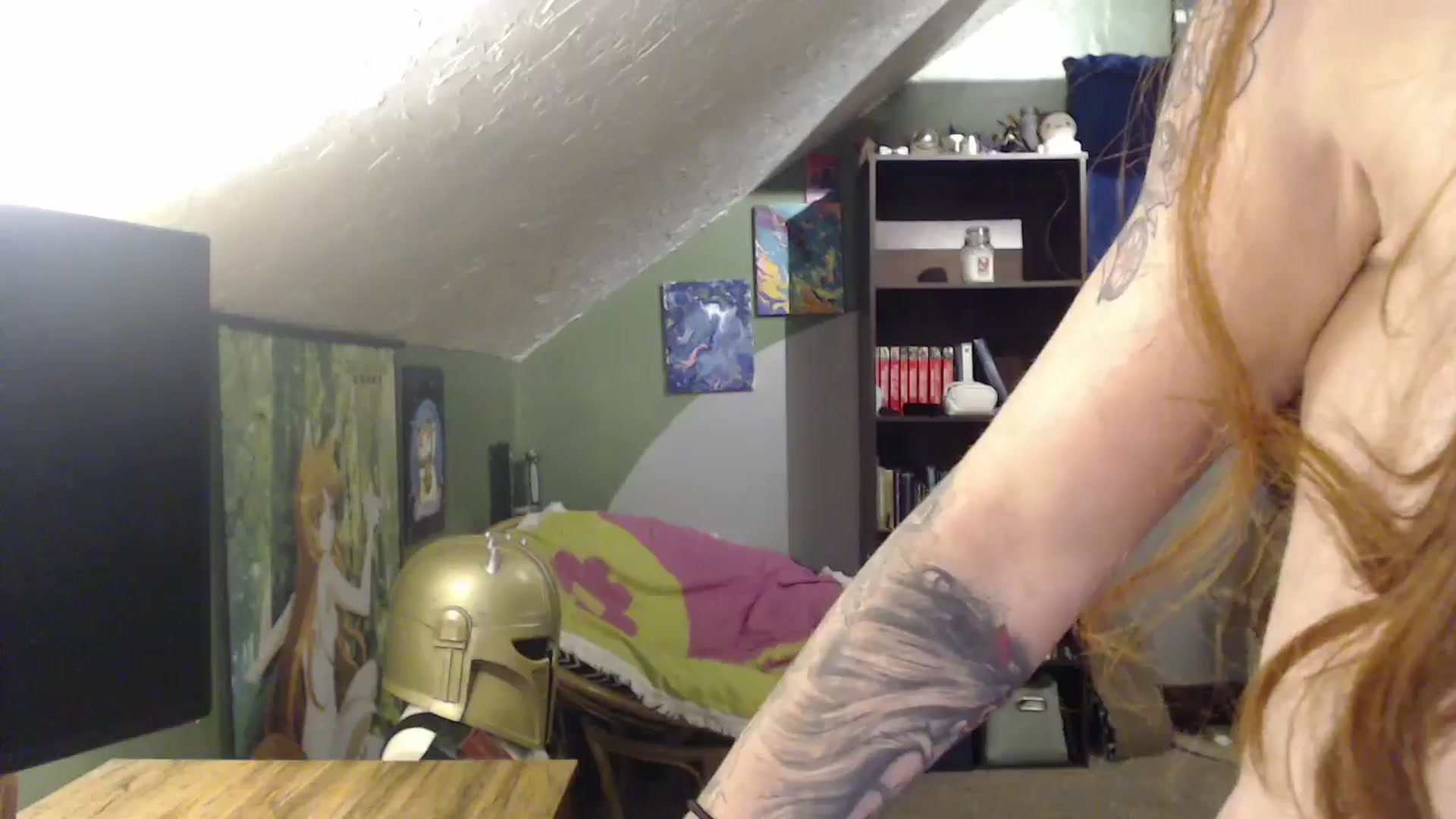 Gallery image thumbnail from AstraeaSiren's myfreecams stream on, 11/14/2024, 07:30 image 4 of 20