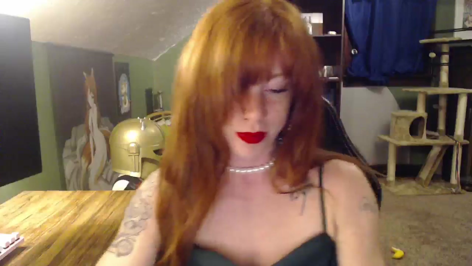 Gallery image thumbnail from AstraeaSiren's myfreecams stream on, 12/05/2024, 07:40 image 3 of 20