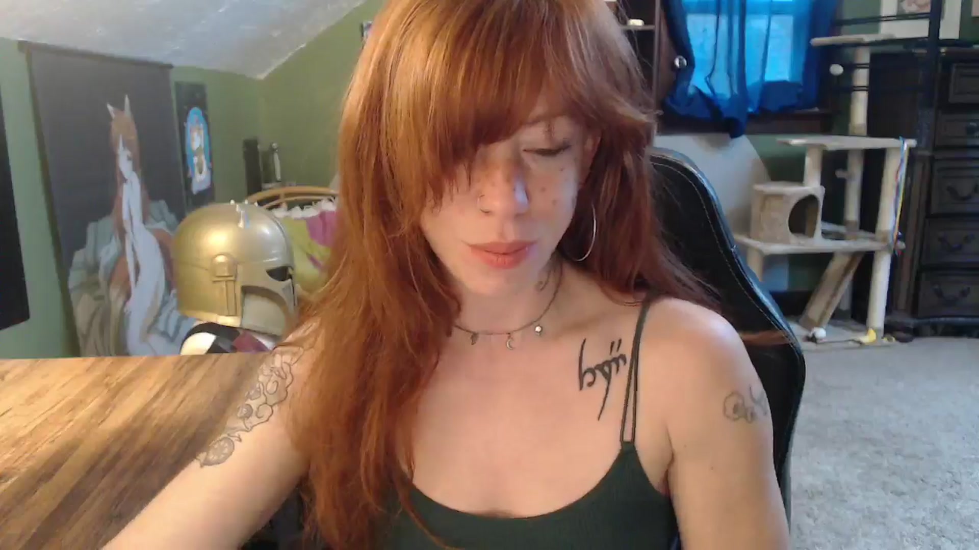 Gallery image thumbnail from AstraeaSiren's myfreecams stream on, 12/06/2024, 19:42 image 7 of 20