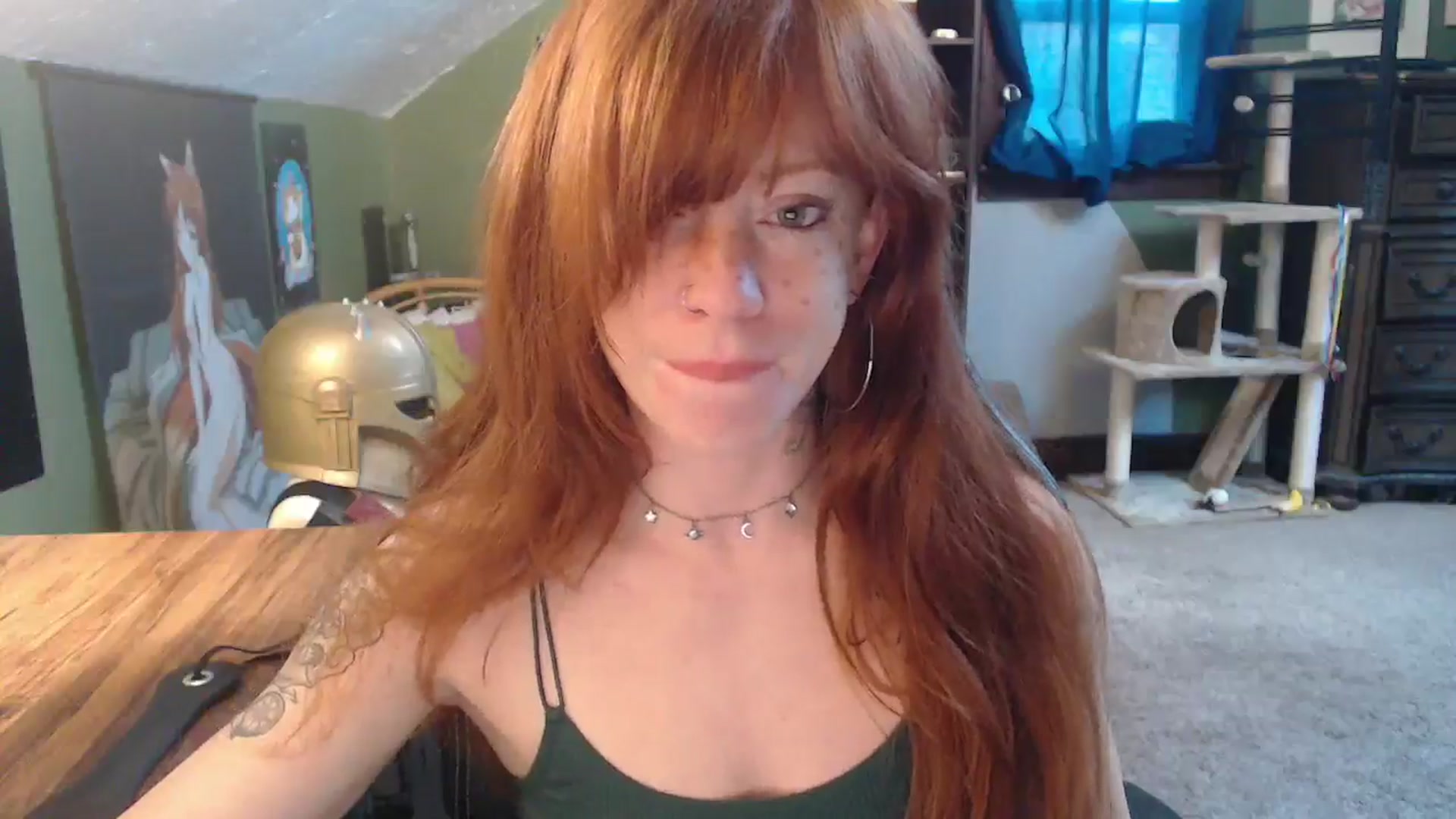 Gallery image thumbnail from AstraeaSiren's myfreecams stream on, 12/06/2024, 19:42 image 17 of 20