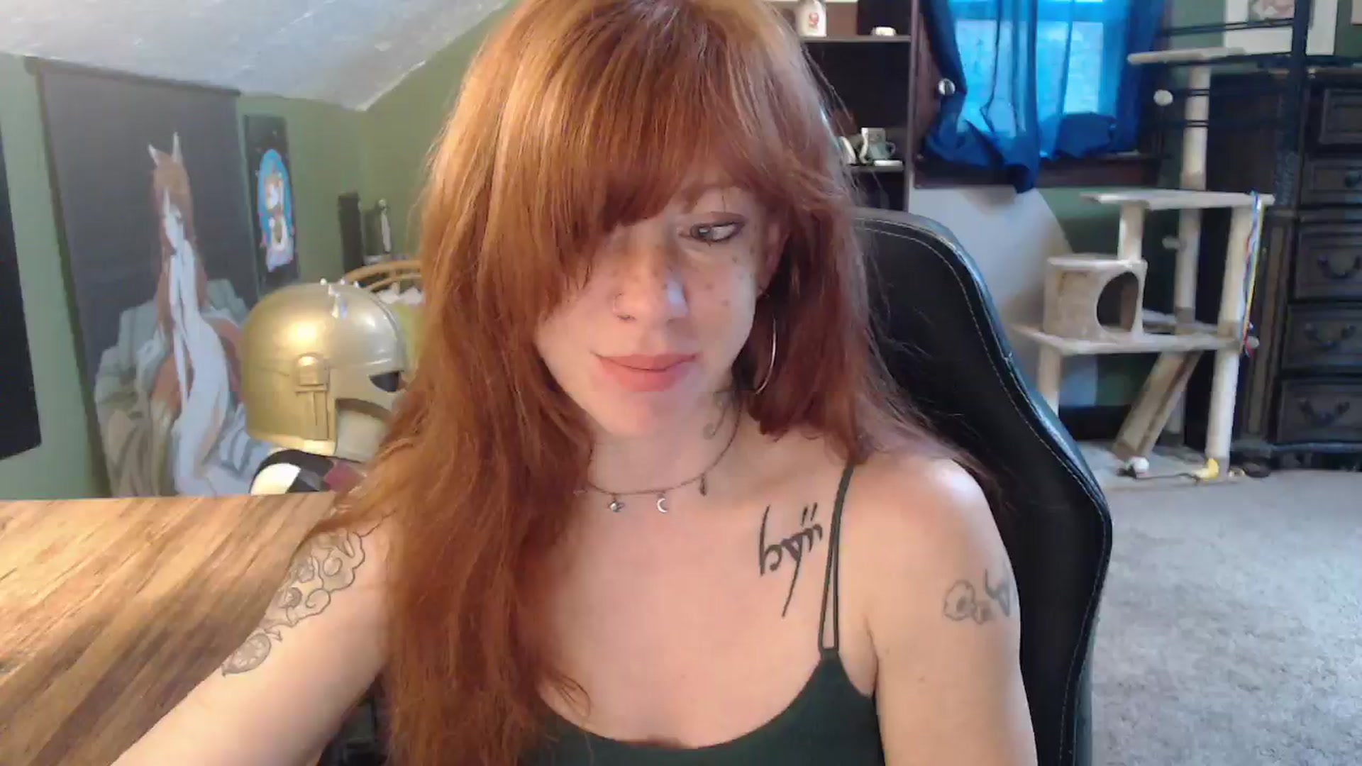 Gallery image thumbnail from AstraeaSiren's myfreecams stream on, 12/06/2024, 19:42 image 12 of 20