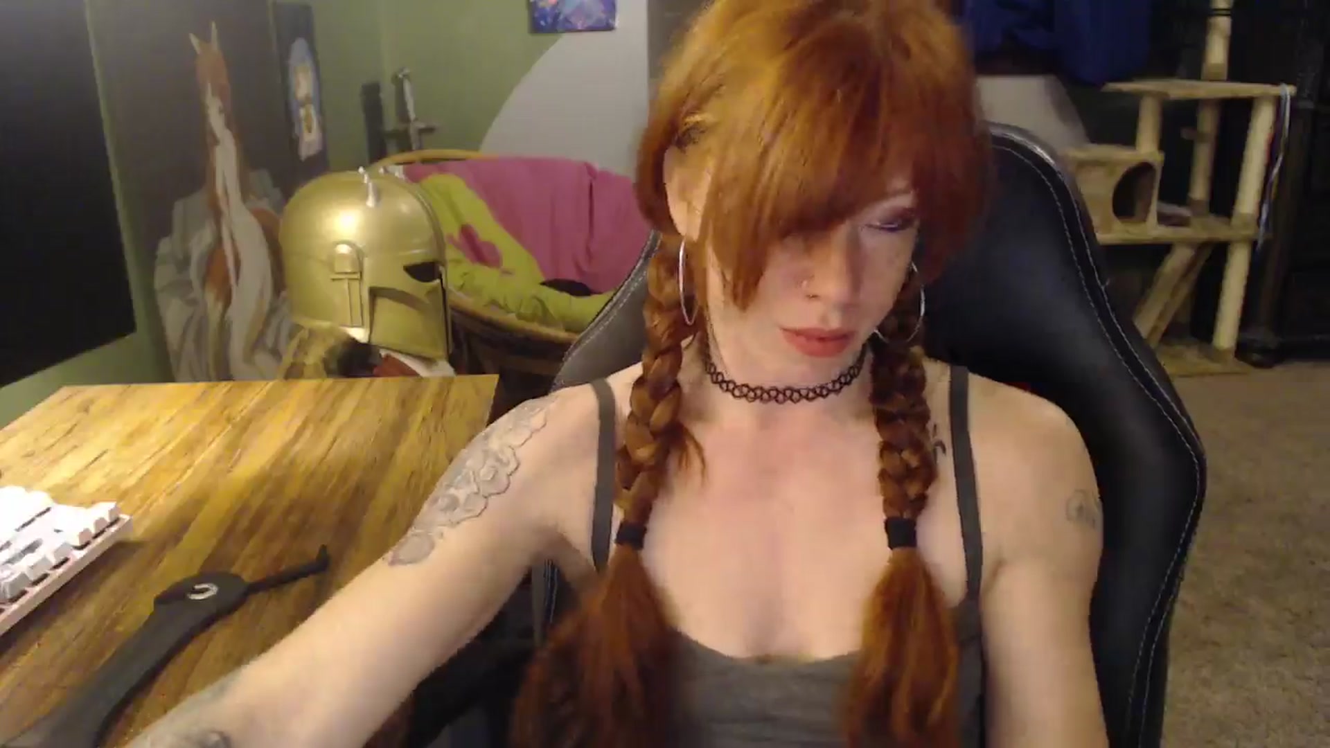Gallery image thumbnail from AstraeaSiren's myfreecams stream on, 12/10/2024, 07:19 image 16 of 20