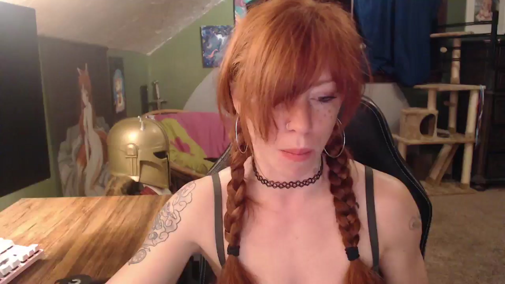 Gallery image thumbnail from AstraeaSiren's myfreecams stream on, 12/10/2024, 07:19 image 13 of 20