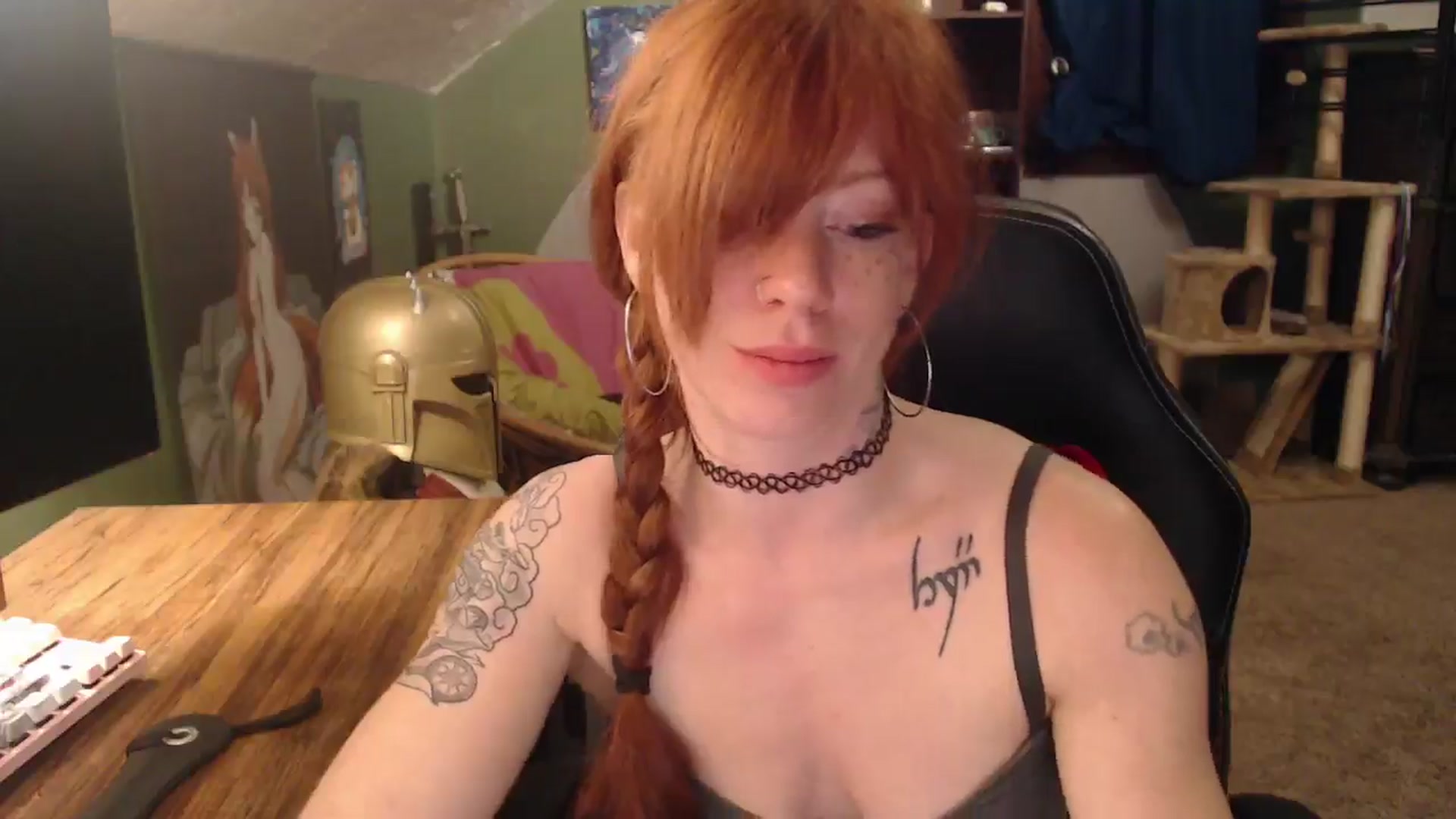 Gallery image thumbnail from AstraeaSiren's myfreecams stream on, 12/10/2024, 07:19 image 20 of 20