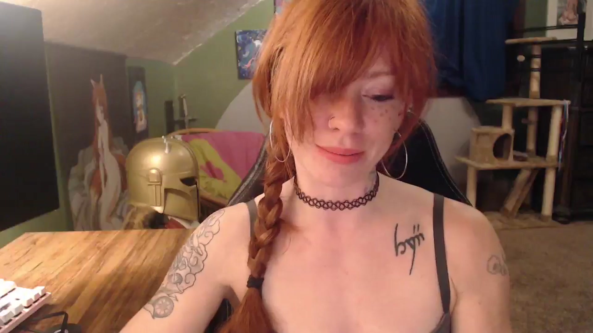 Gallery image thumbnail from AstraeaSiren's myfreecams stream on, 12/10/2024, 07:19 image 5 of 20