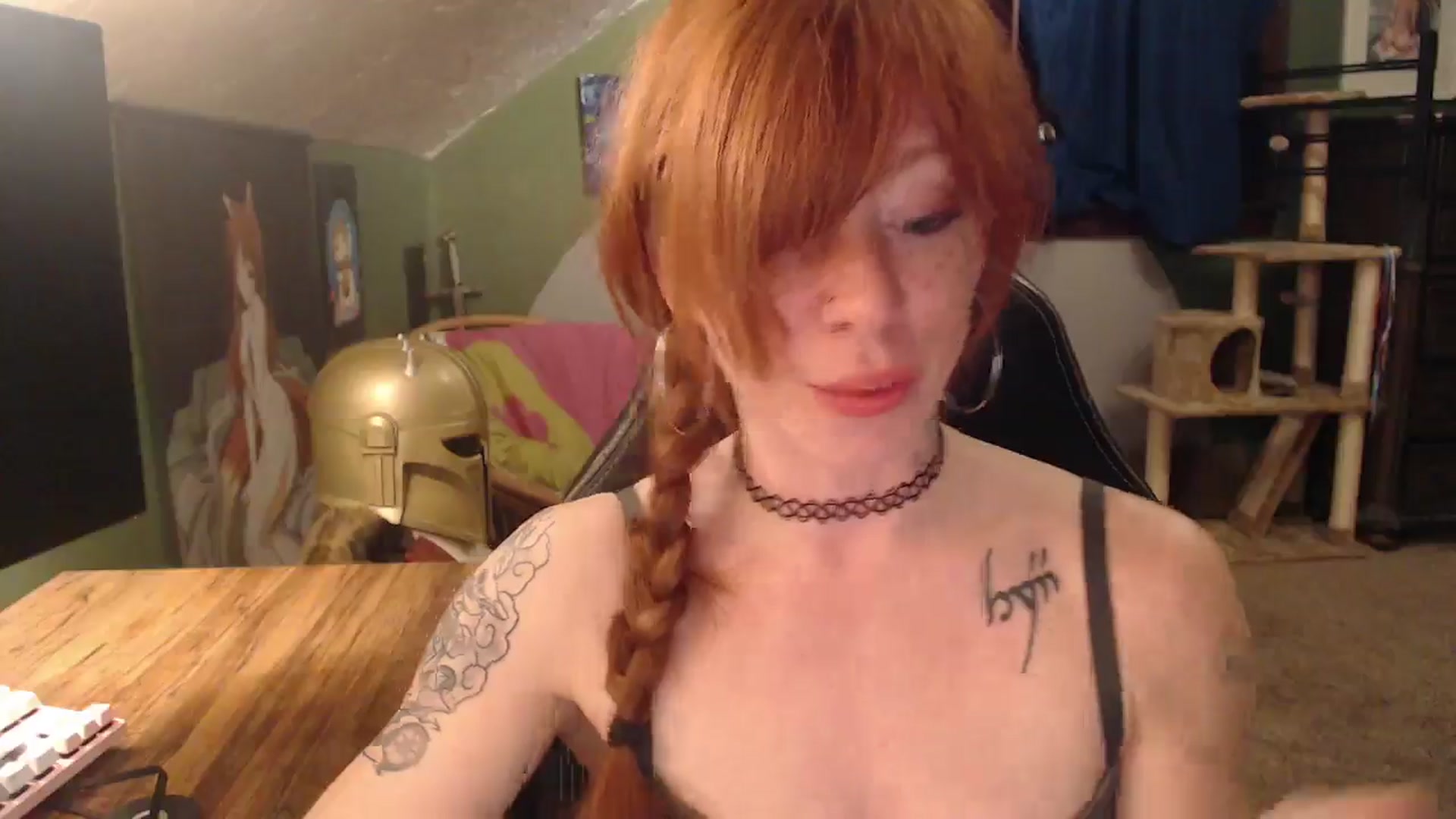 Gallery image thumbnail from AstraeaSiren's myfreecams stream on, 12/10/2024, 07:19 image 6 of 20