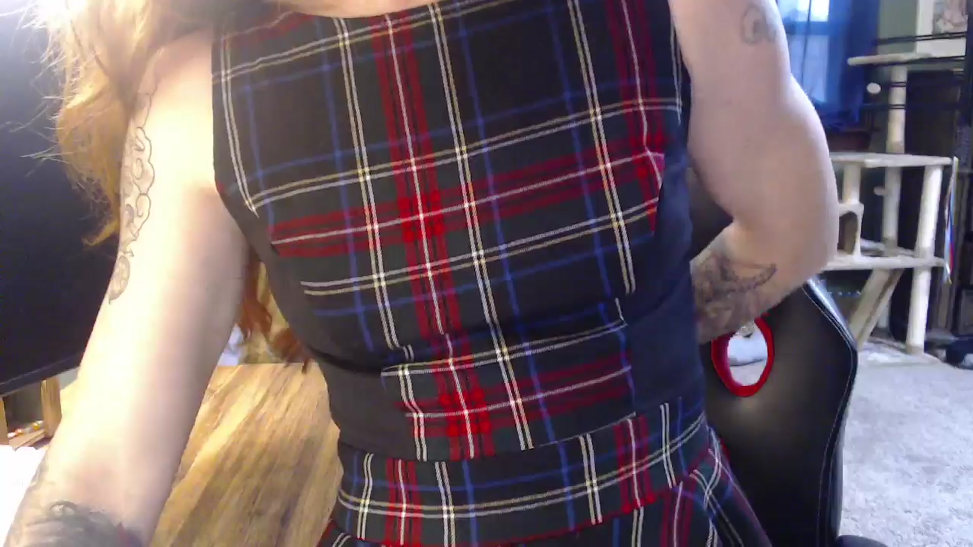 Gallery image thumbnail from AstraeaSiren's myfreecams stream on, 12/20/2024, 19:59 image 9 of 20