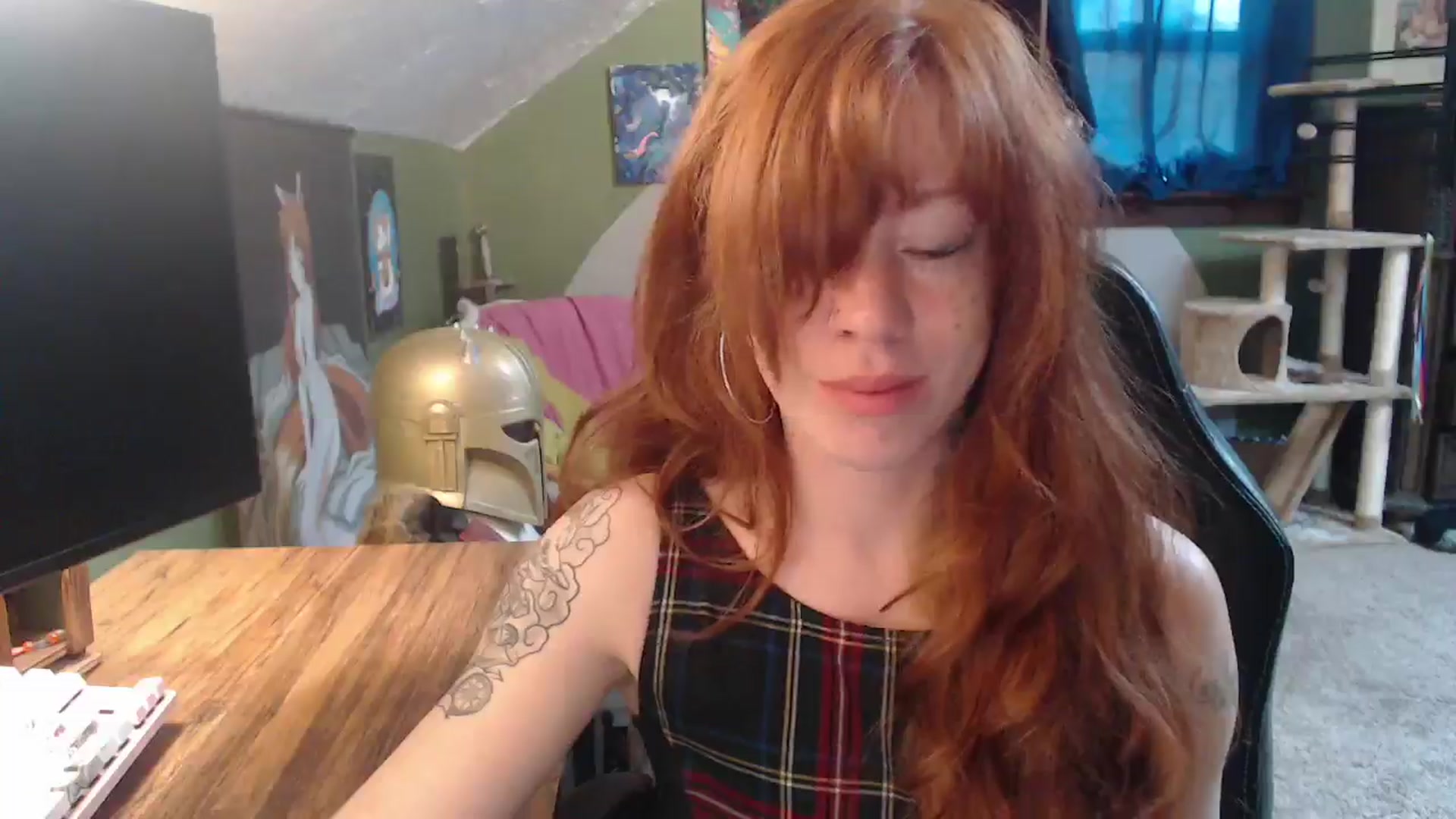 Gallery image thumbnail from AstraeaSiren's myfreecams stream on, 12/20/2024, 19:59 image 7 of 20