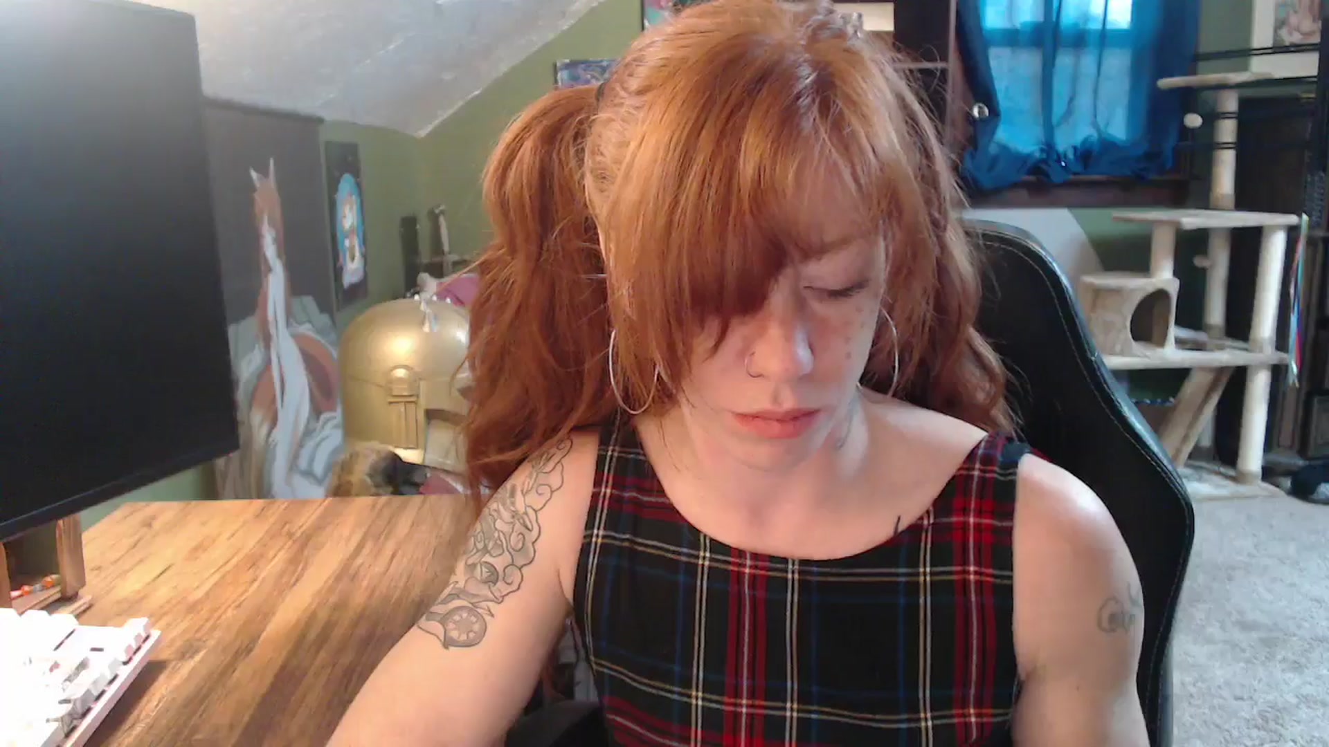 Gallery image thumbnail from AstraeaSiren's myfreecams stream on, 12/20/2024, 19:59 image 2 of 20