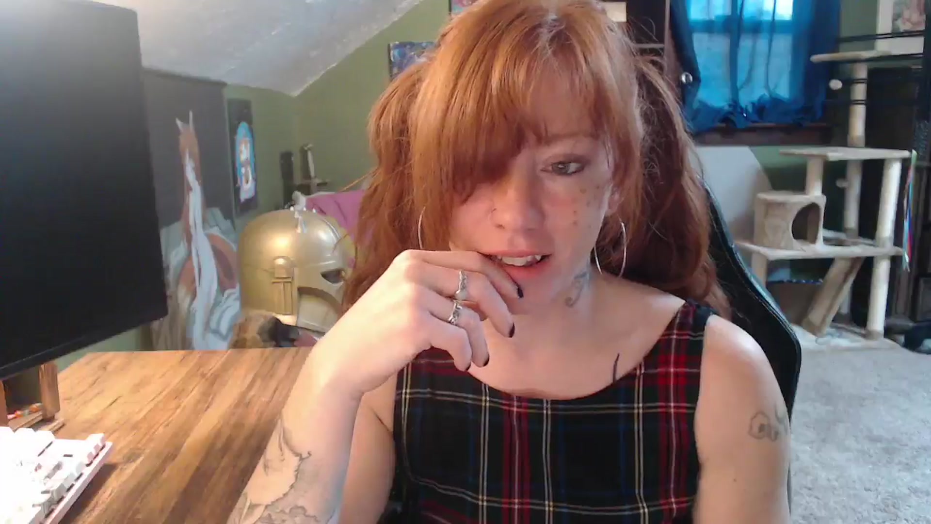 Gallery image thumbnail from AstraeaSiren's myfreecams stream on, 12/20/2024, 19:59 image 4 of 20