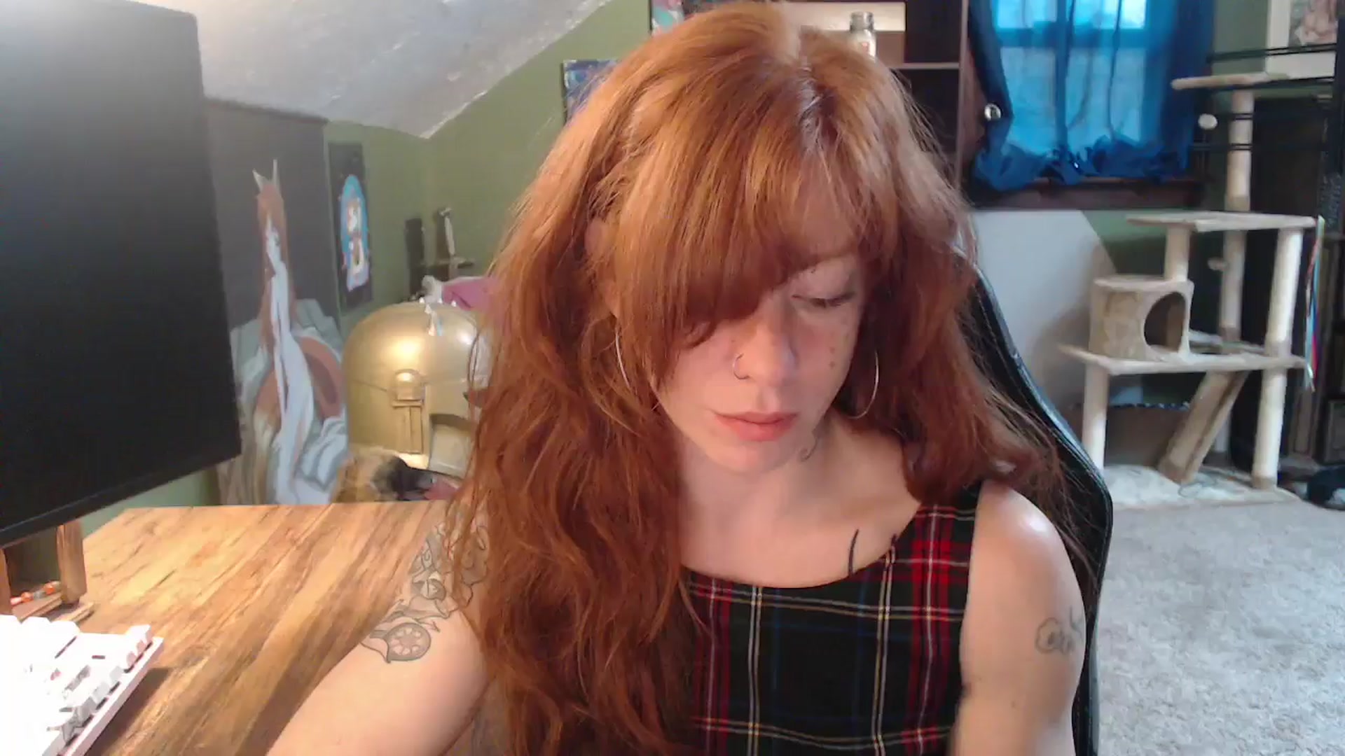 Gallery image thumbnail from AstraeaSiren's myfreecams stream on, 12/20/2024, 19:59 image 12 of 20