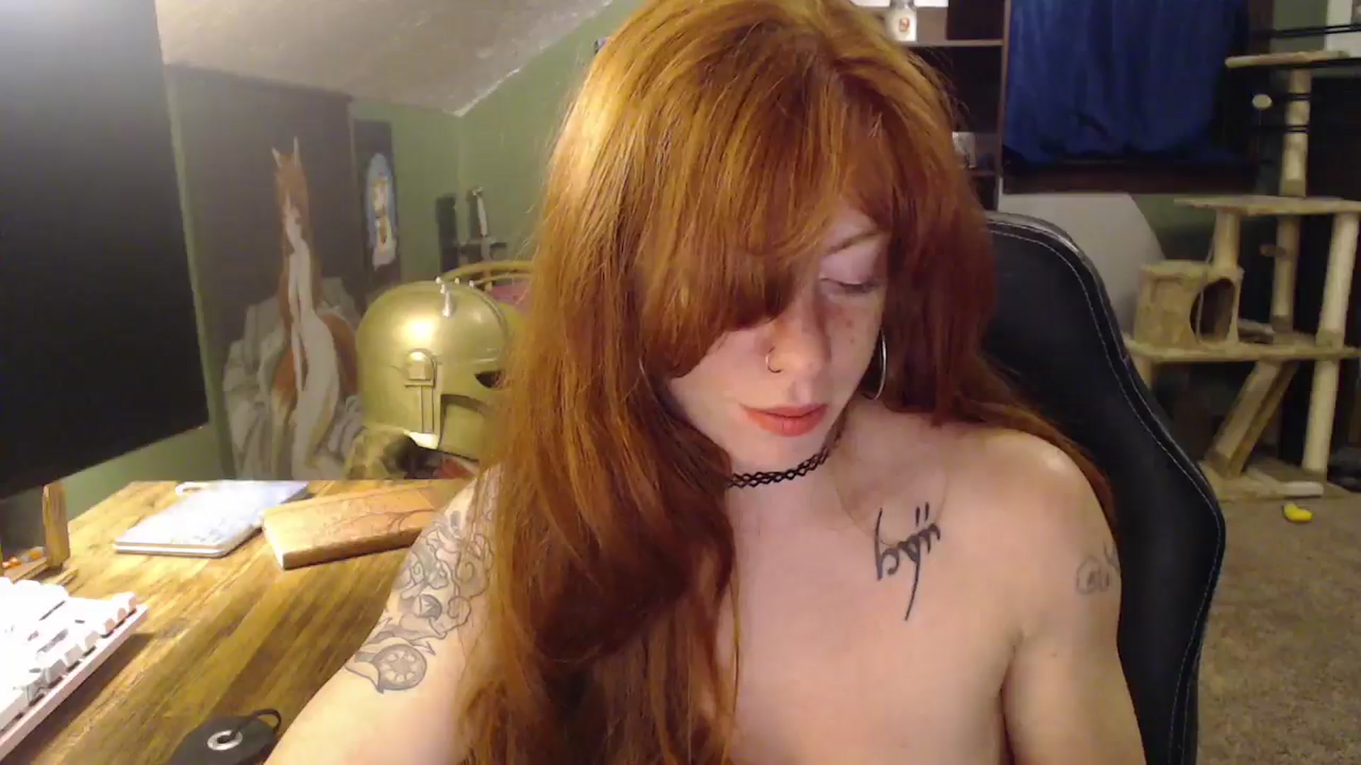 Gallery image thumbnail from AstraeaSiren's myfreecams stream on, 12/31/2024, 06:44 image 14 of 20
