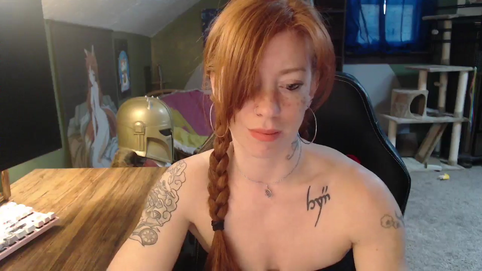 Gallery image thumbnail from AstraeaSiren's myfreecams stream on, 01/10/2025, 19:46 image 20 of 20