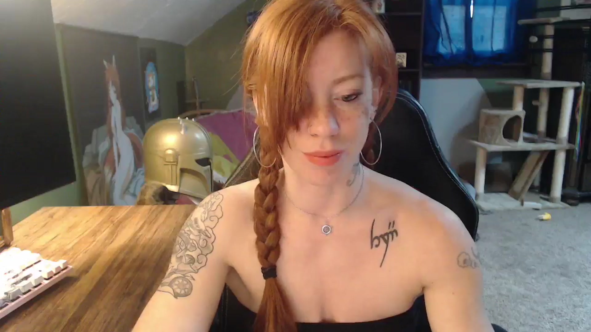 Gallery image thumbnail from AstraeaSiren's myfreecams stream on, 01/10/2025, 19:46 image 16 of 20