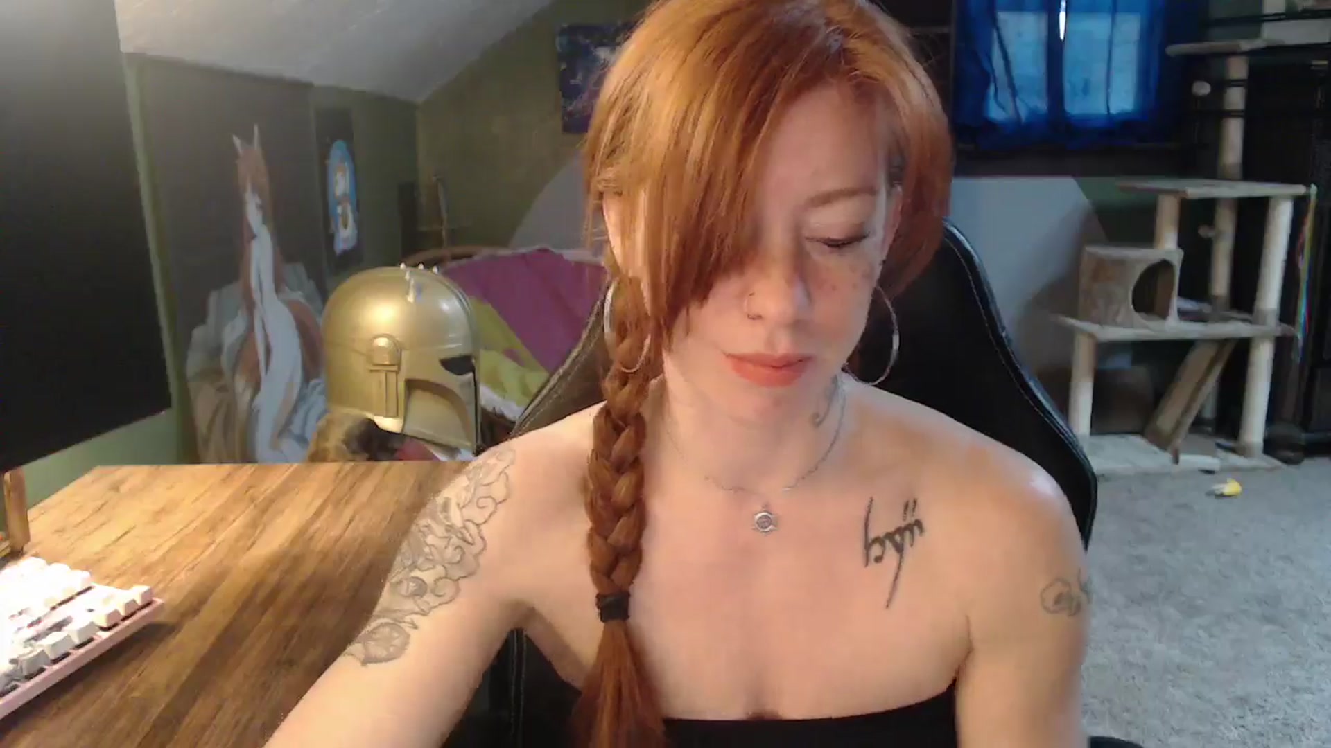 Gallery image thumbnail from AstraeaSiren's myfreecams stream on, 01/10/2025, 19:46 image 13 of 20