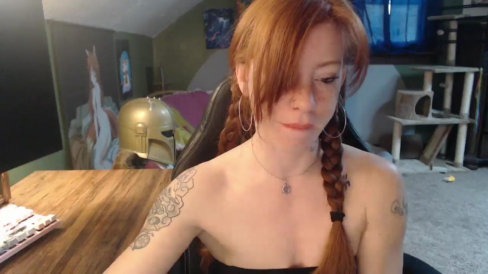 Gallery image thumbnail from AstraeaSiren's myfreecams stream on, 01/10/2025, 19:46 image 3 of 20