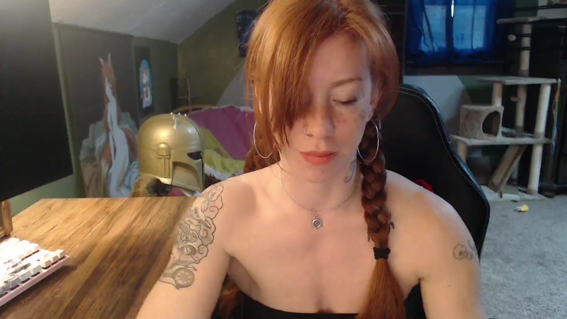 Gallery image thumbnail from AstraeaSiren's myfreecams stream on, 01/10/2025, 19:46 image 5 of 20
