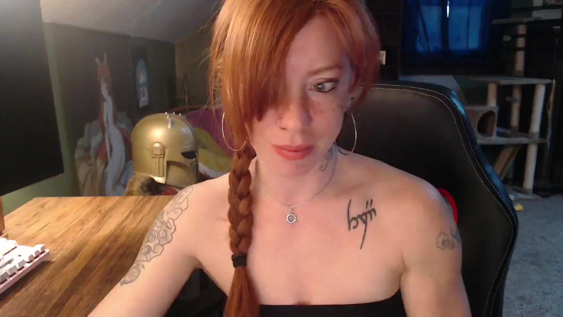 Gallery image thumbnail from AstraeaSiren's myfreecams stream on, 01/10/2025, 21:26 image 11 of 20
