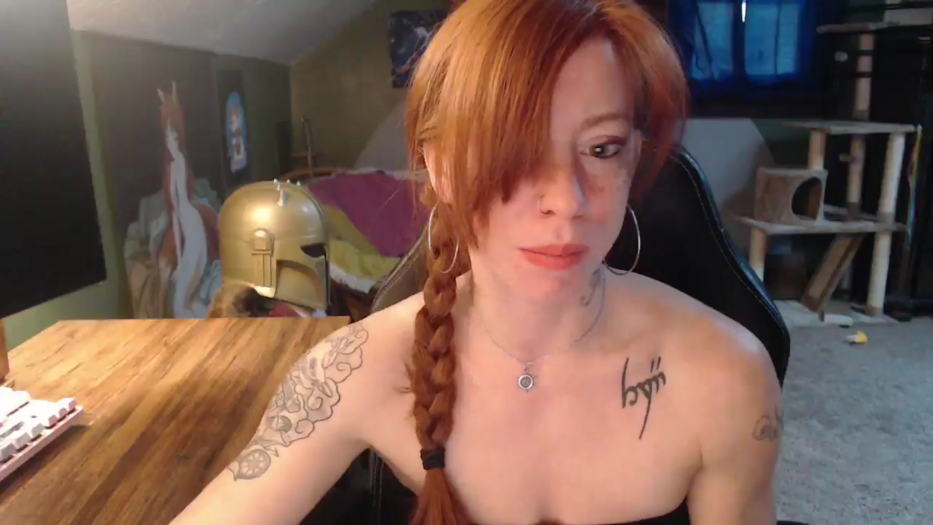 Gallery image thumbnail from AstraeaSiren's myfreecams stream on, 01/10/2025, 21:26 image 6 of 20