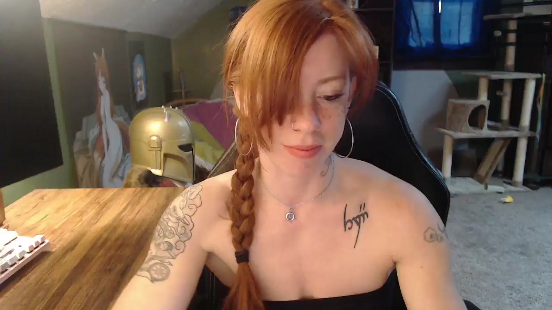 Gallery image thumbnail from AstraeaSiren's myfreecams stream on, 01/10/2025, 21:26 image 1 of 20