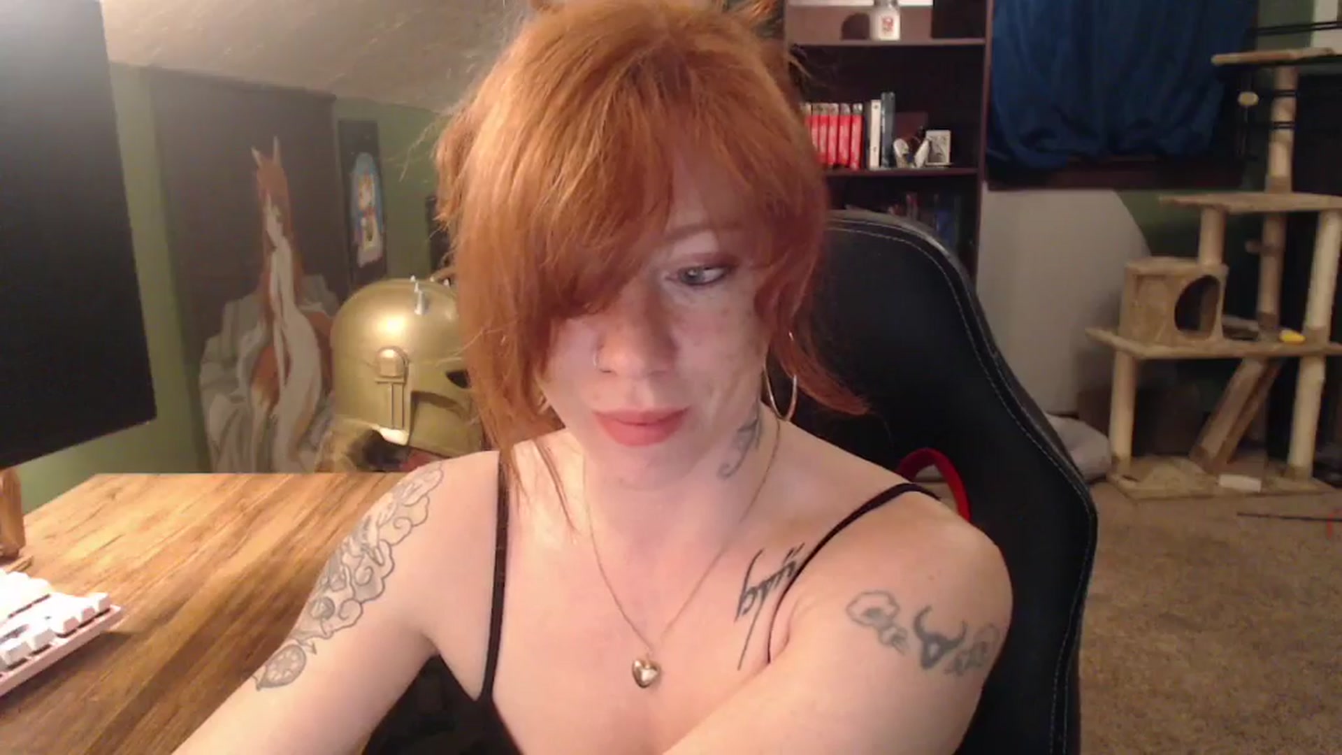 Gallery image thumbnail from AstraeaSiren's myfreecams stream on, 01/28/2025, 06:19 image 6 of 20