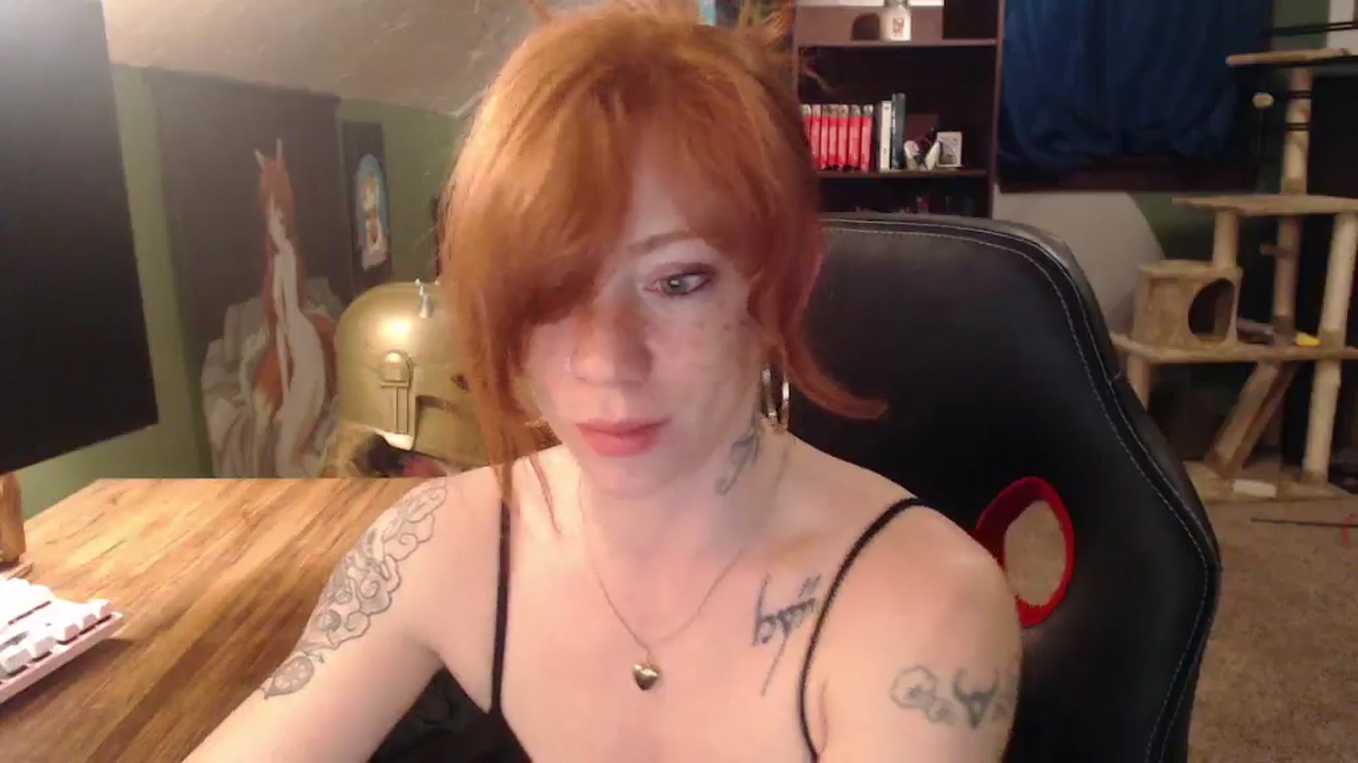 Gallery image thumbnail from AstraeaSiren's myfreecams stream on, 01/28/2025, 06:19 image 7 of 20