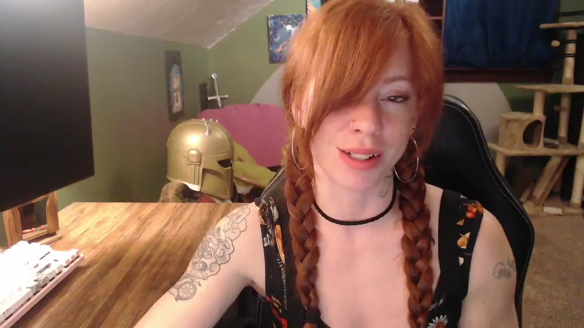 Gallery image thumbnail from AstraeaSiren's myfreecams stream on, 02/04/2025, 07:39 image 2 of 20