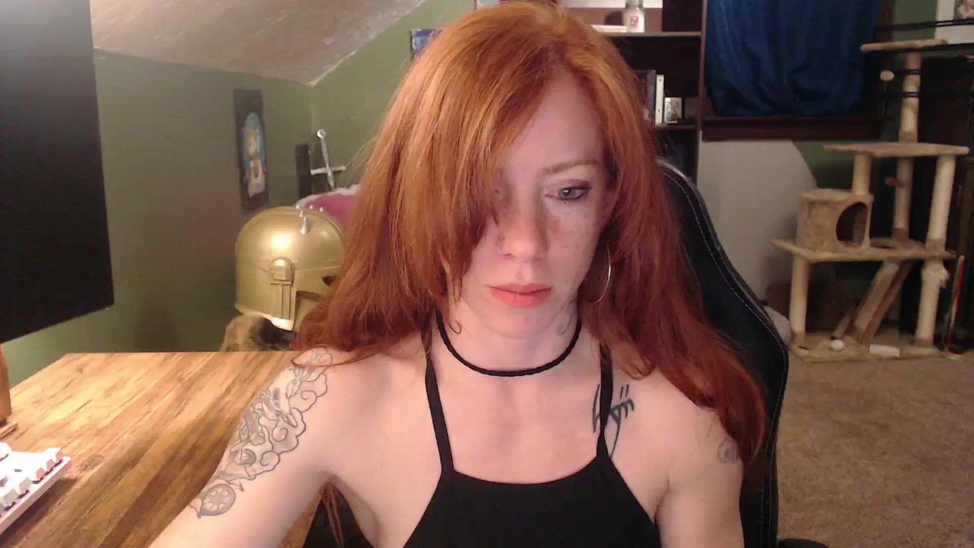 Gallery image thumbnail from AstraeaSiren's myfreecams stream on, 02/11/2025, 07:03 image 1 of 20