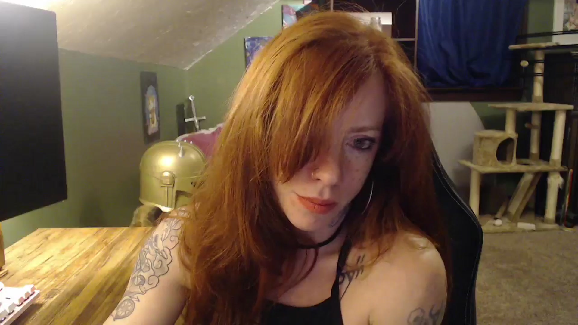 Gallery image thumbnail from AstraeaSiren's myfreecams stream on, 02/11/2025, 07:03 image 3 of 20