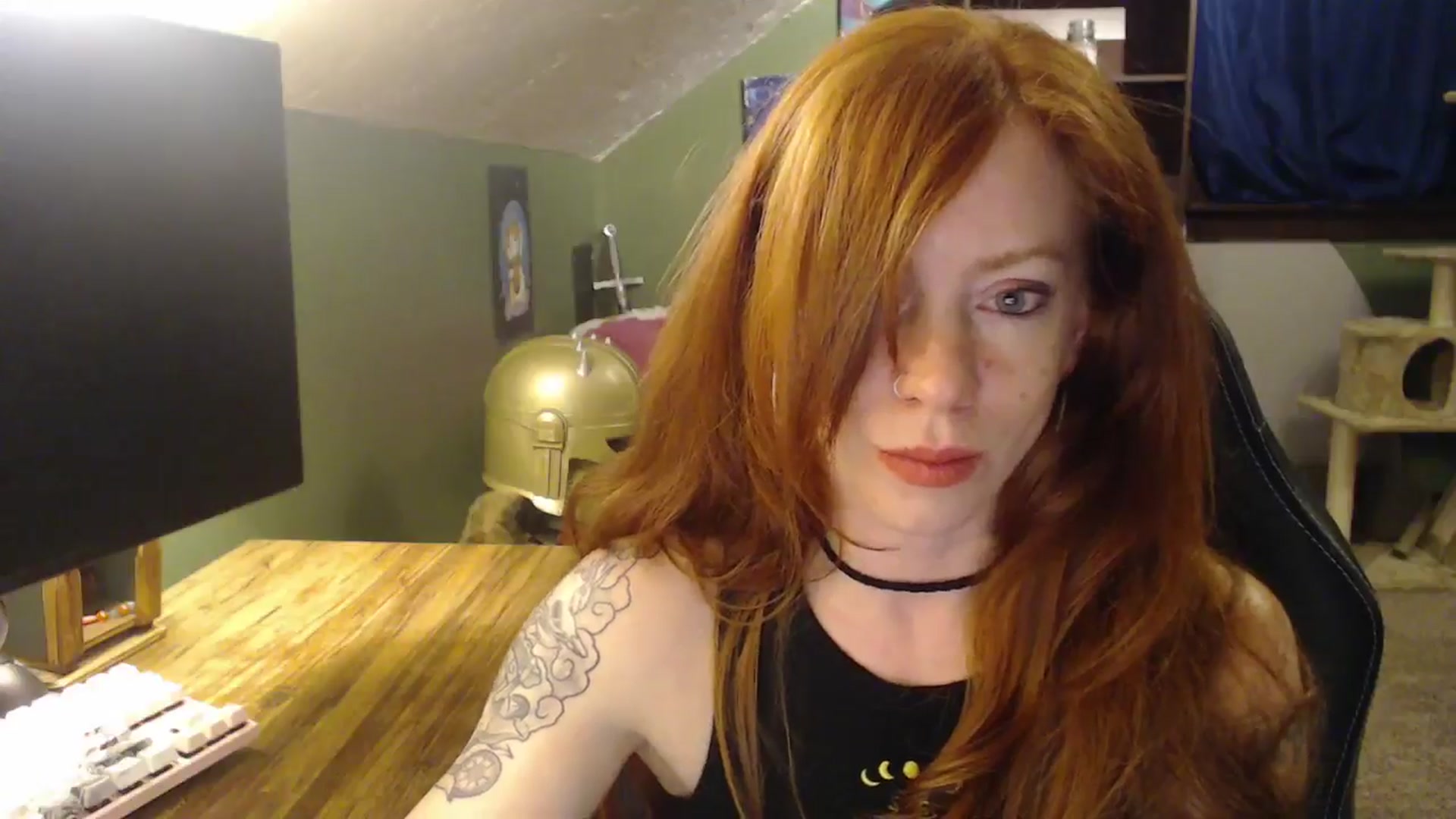 Gallery image thumbnail from AstraeaSiren's myfreecams stream on, 02/13/2025, 06:24 image 6 of 20