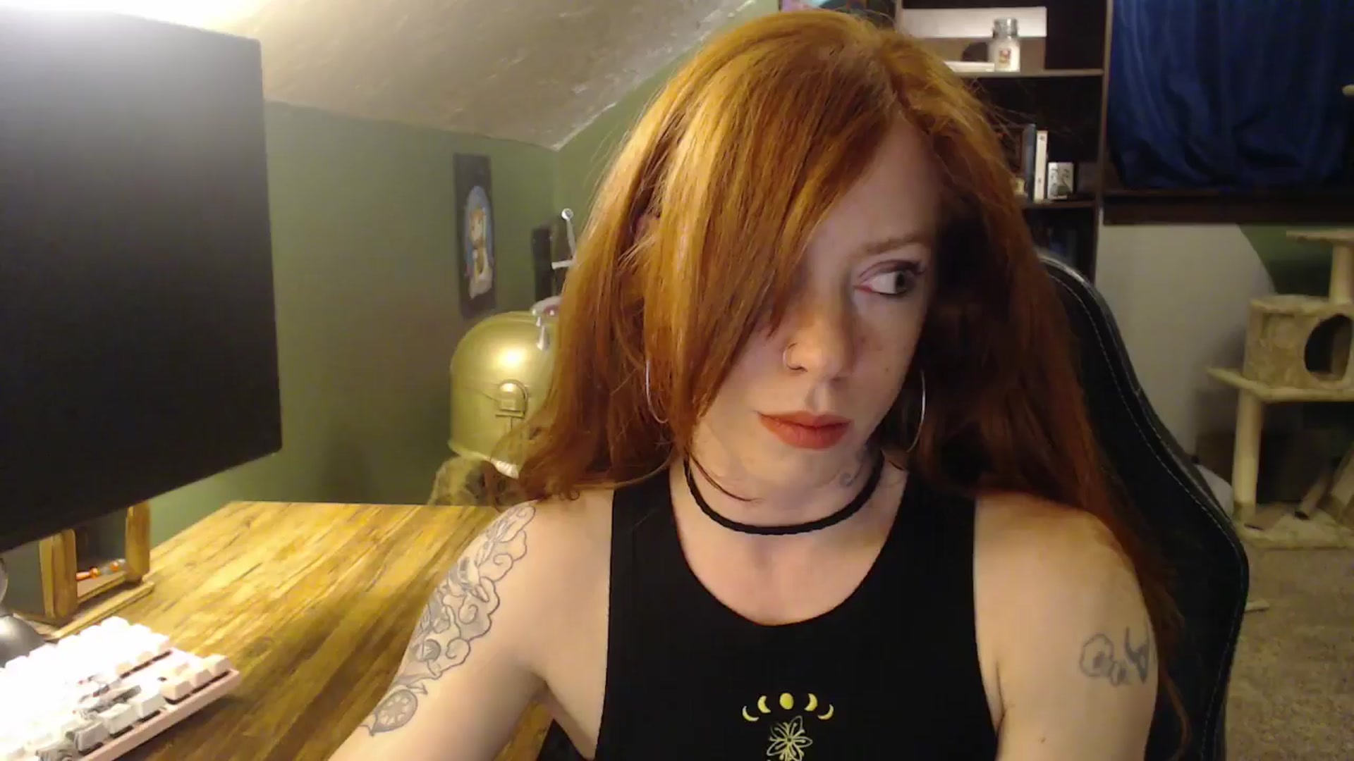 Gallery image thumbnail from AstraeaSiren's myfreecams stream on, 02/13/2025, 06:24 image 11 of 20