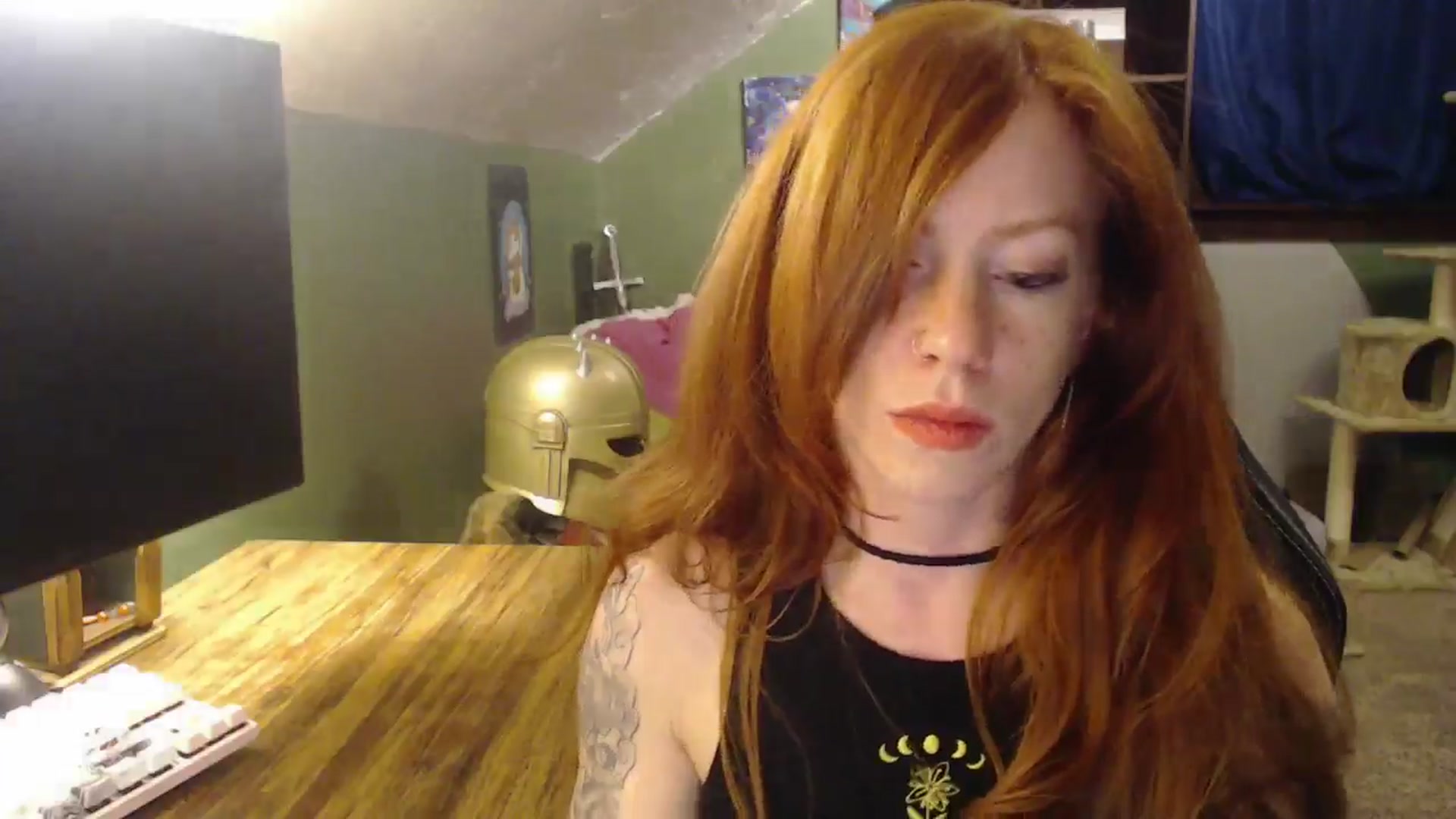 Gallery image thumbnail from AstraeaSiren's myfreecams stream on, 02/13/2025, 06:24 image 9 of 20