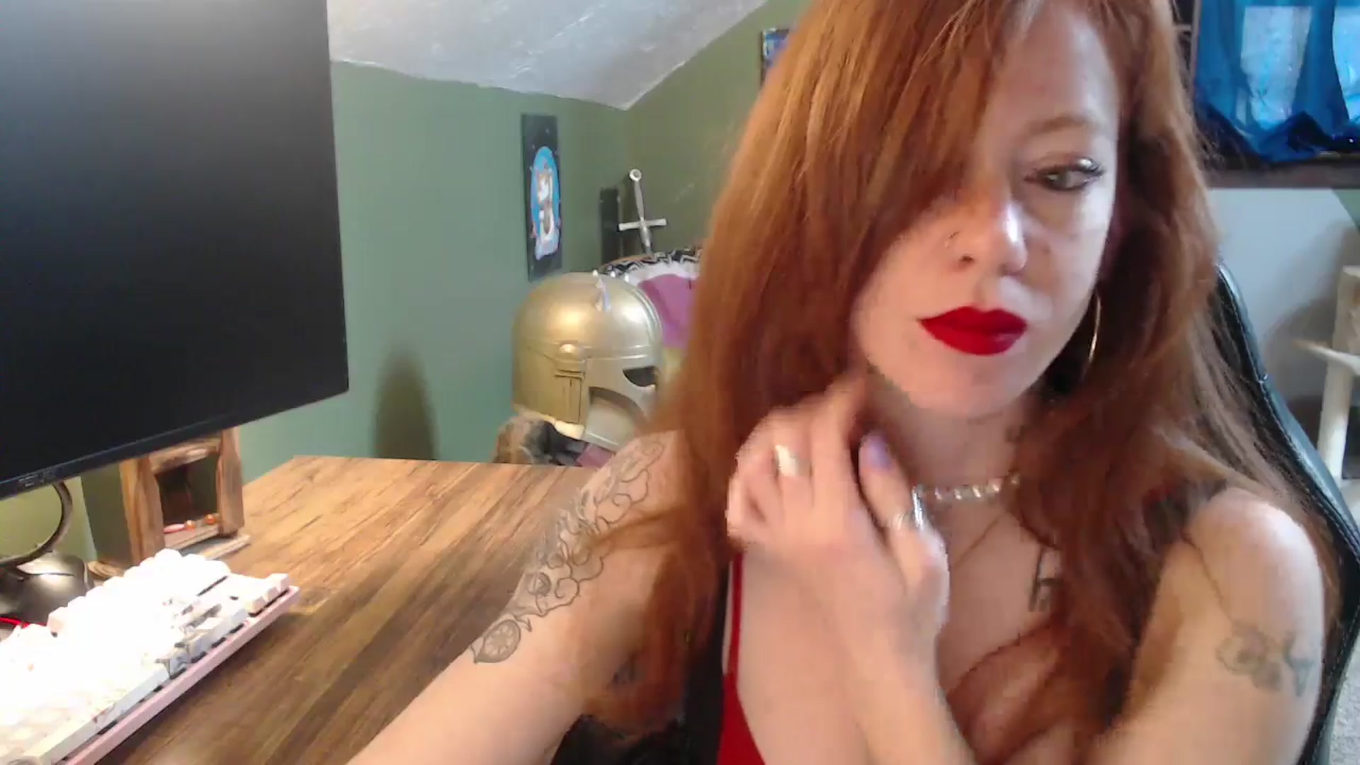 Gallery image thumbnail from AstraeaSiren's myfreecams stream on, 02/14/2025, 19:42 image 2 of 20