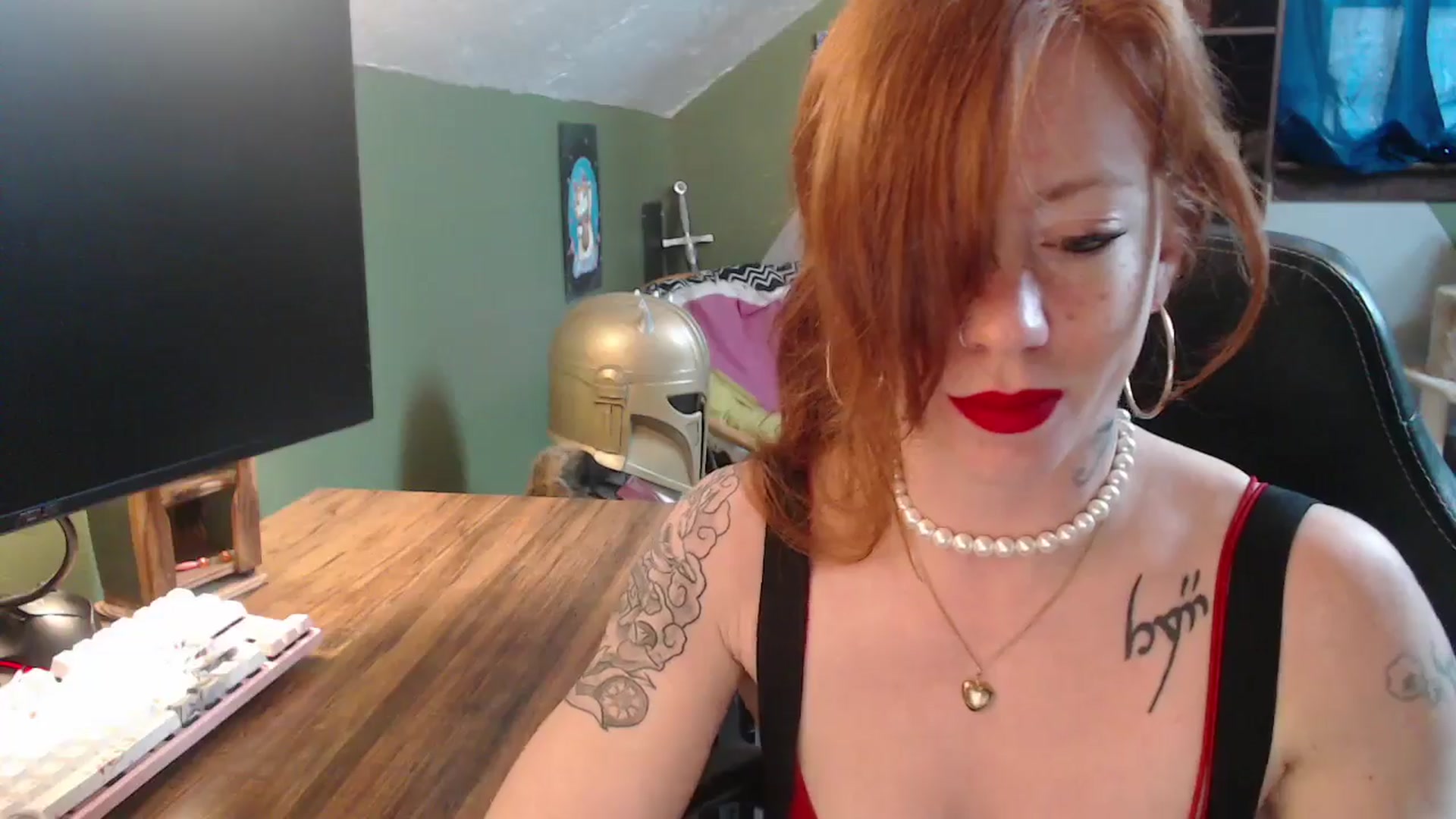 Gallery image thumbnail from AstraeaSiren's myfreecams stream on, 02/14/2025, 19:42 image 9 of 20