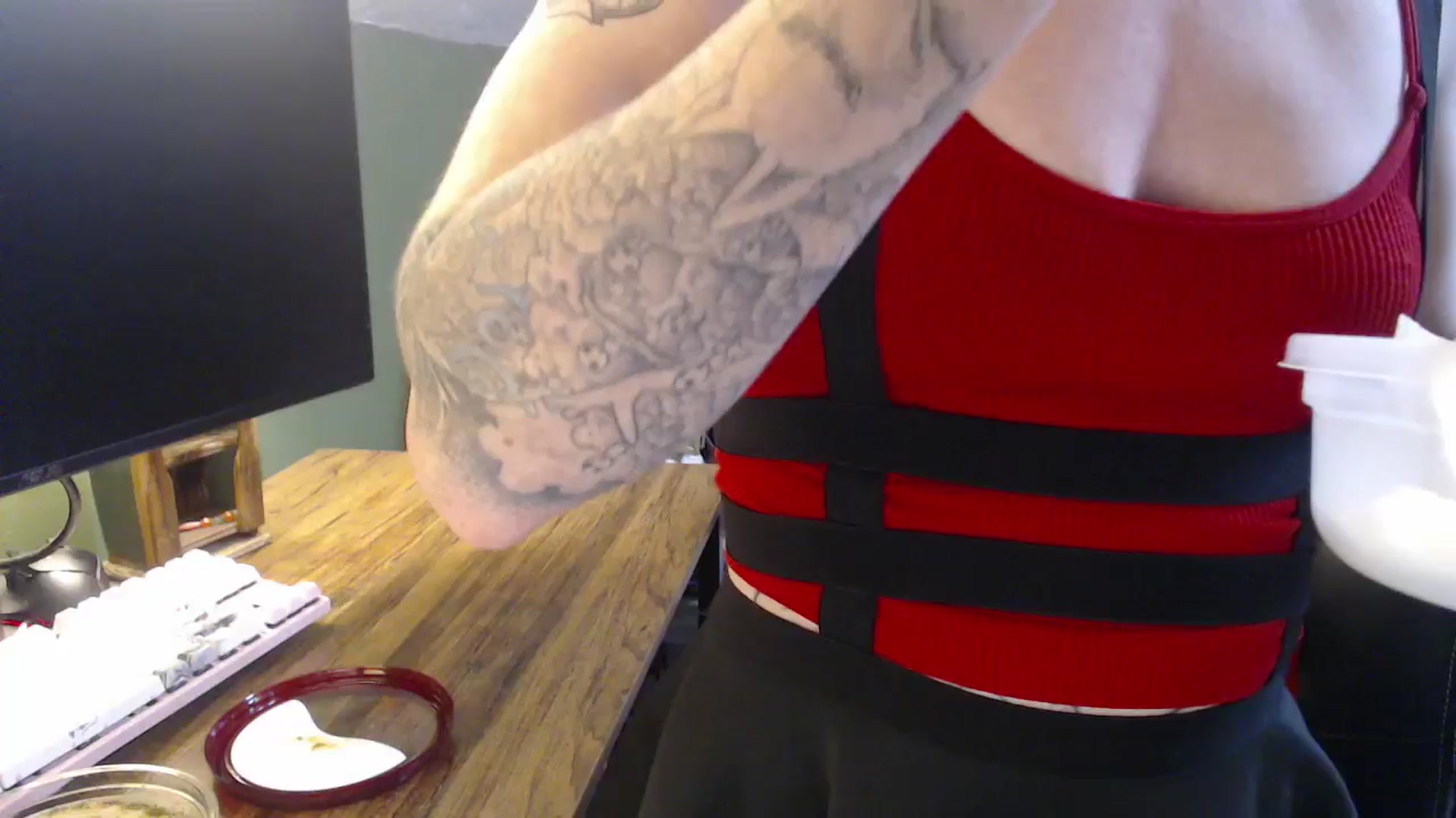 Gallery image thumbnail from AstraeaSiren's myfreecams stream on, 02/14/2025, 21:55 image 12 of 20