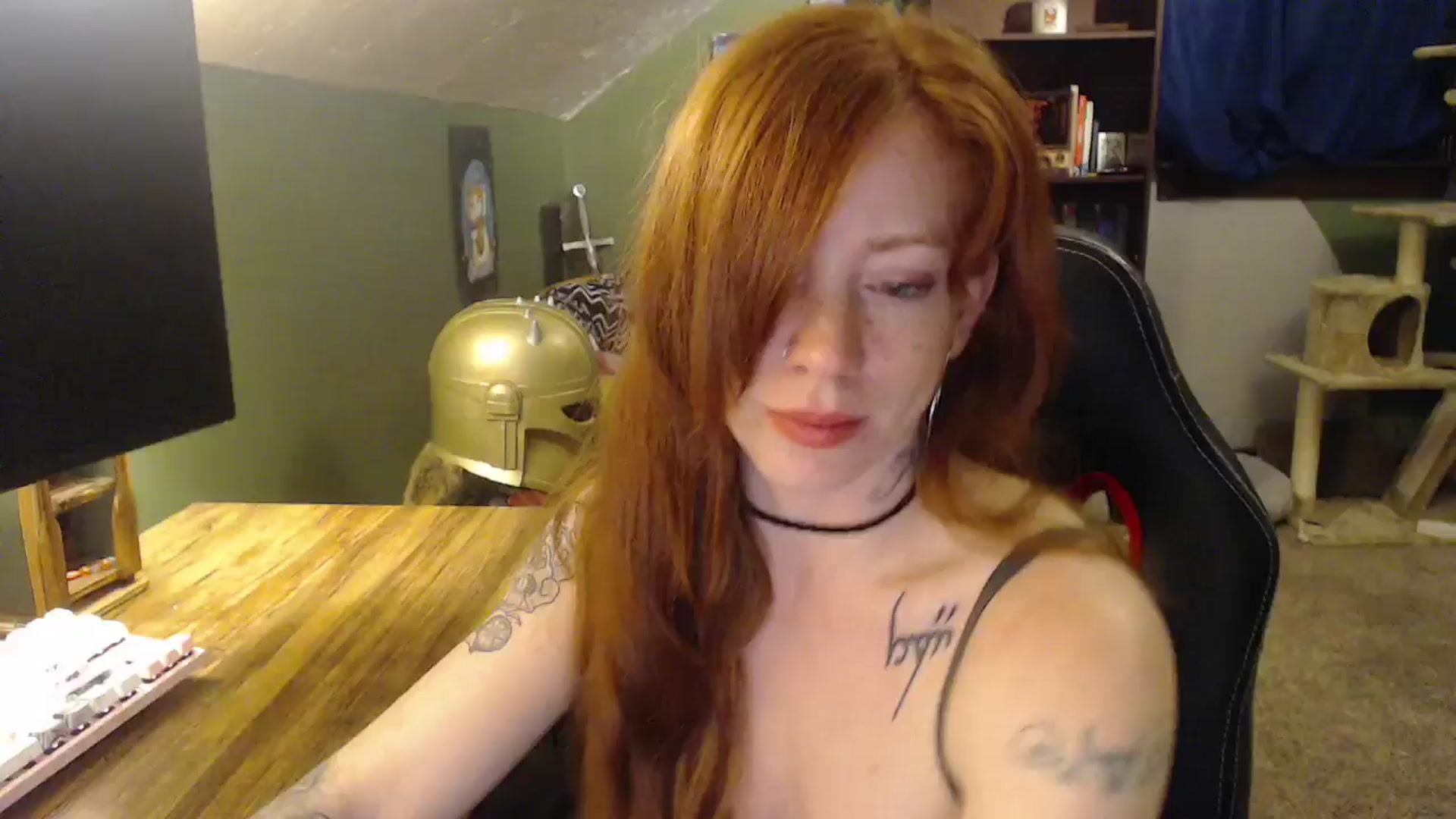 Gallery image thumbnail from AstraeaSiren's myfreecams stream on, 02/18/2025, 07:37 image 13 of 20