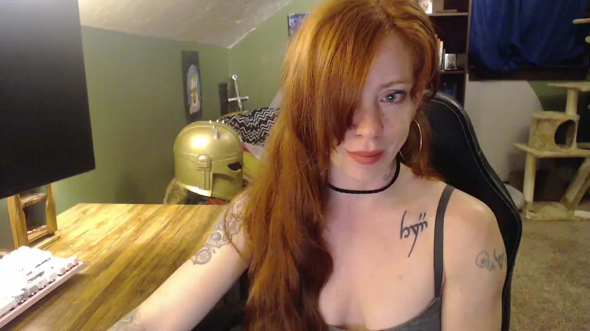 Gallery image thumbnail from AstraeaSiren's myfreecams stream on, 02/18/2025, 07:37 image 12 of 20