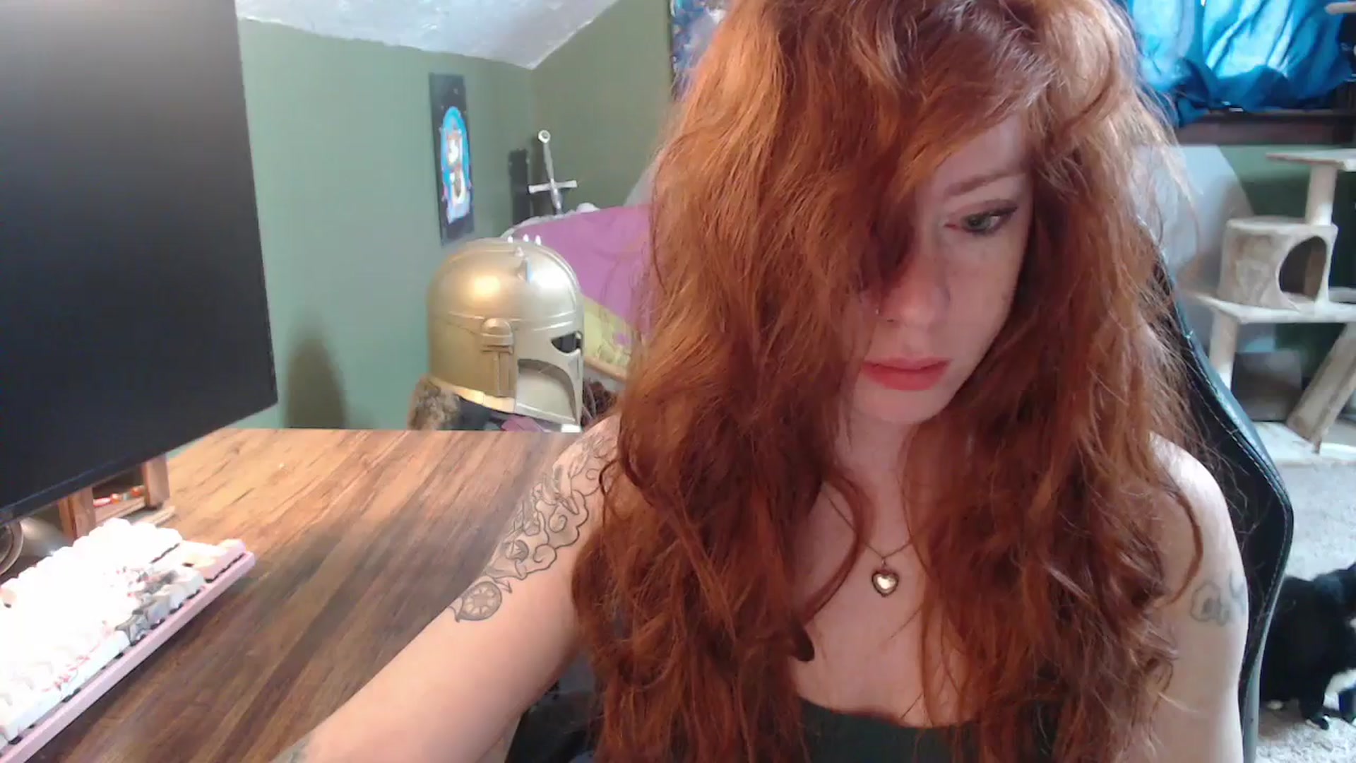 Gallery image thumbnail from AstraeaSiren's myfreecams stream on, 02/21/2025, 22:12 image 3 of 20
