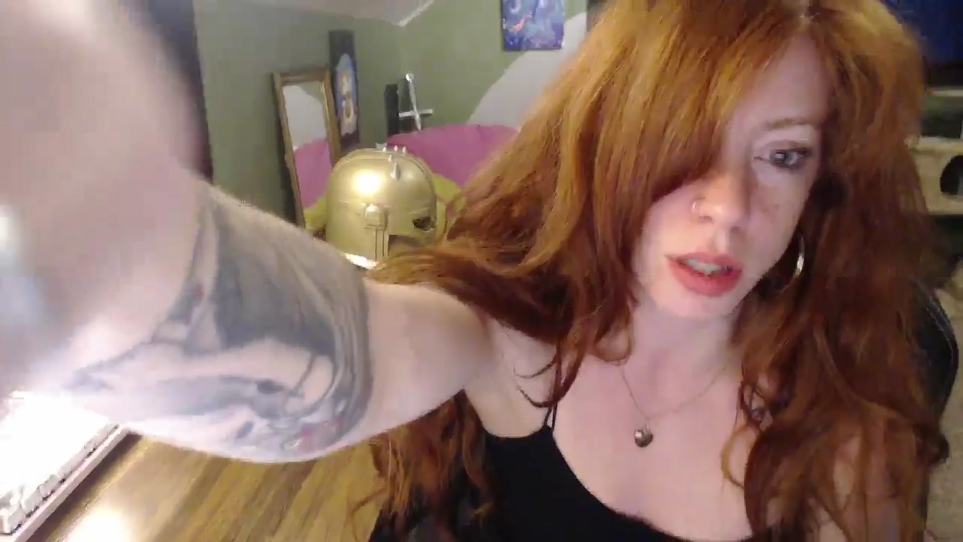 Gallery image thumbnail from AstraeaSiren's myfreecams stream on, 02/25/2025, 07:36 image 11 of 20