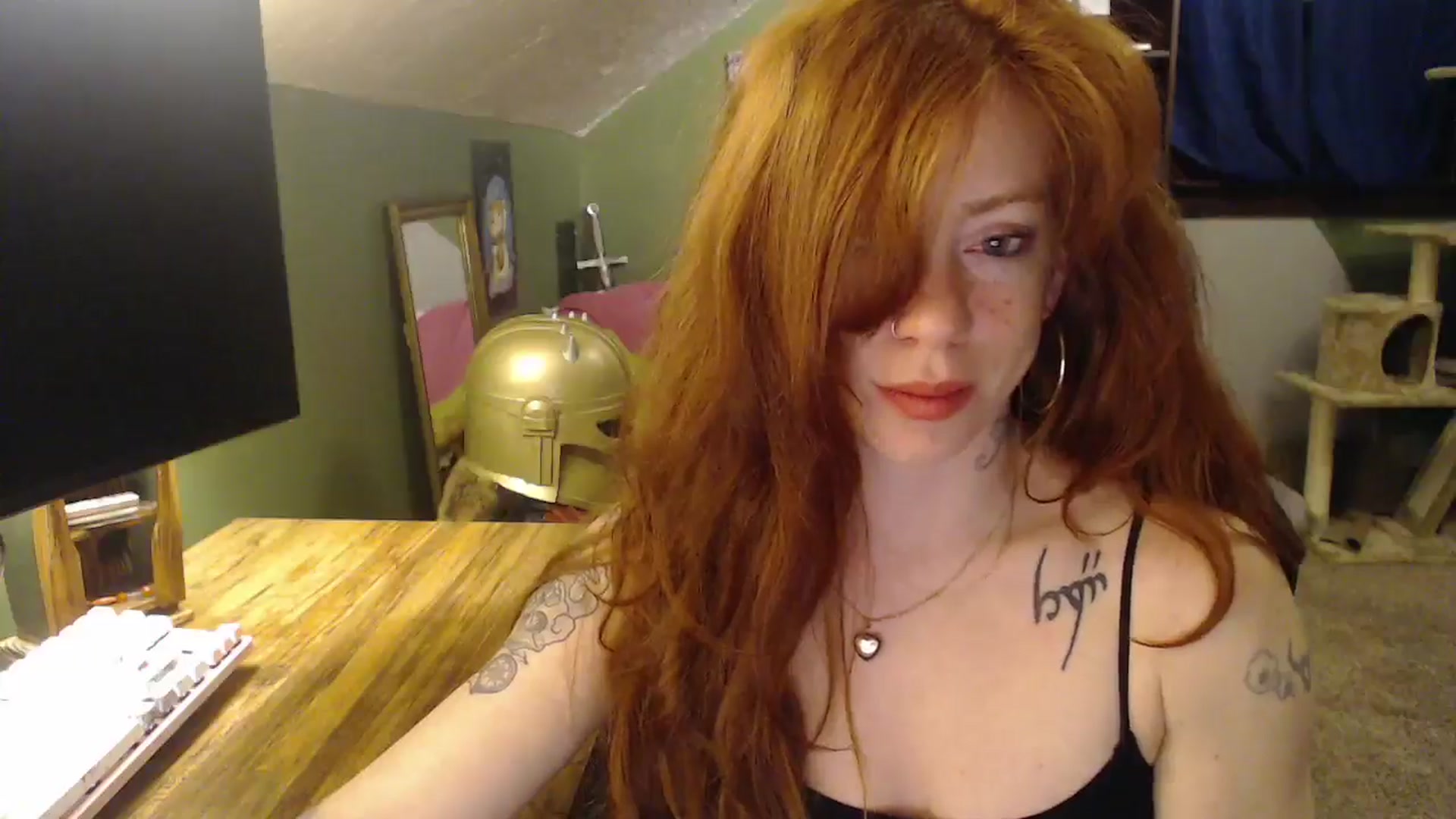 Gallery image thumbnail from AstraeaSiren's myfreecams stream on, 02/25/2025, 07:36 image 18 of 20