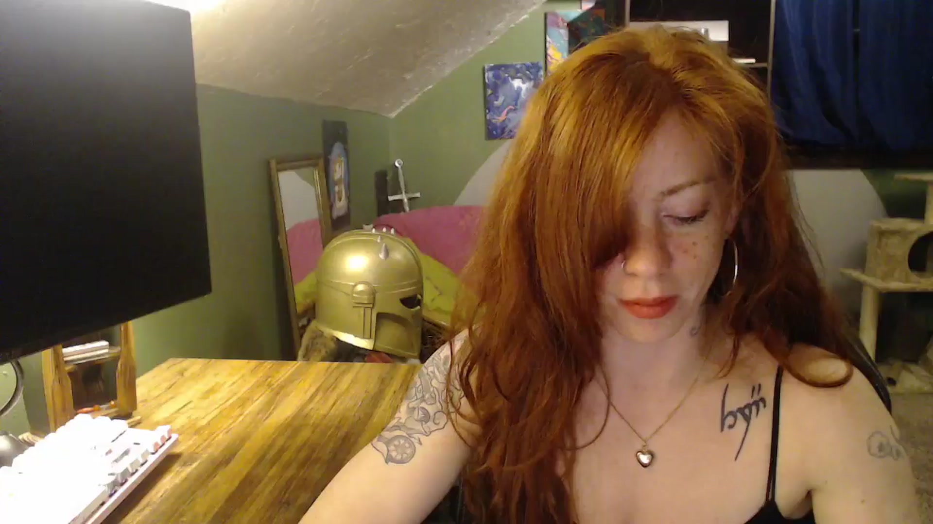 Gallery image thumbnail from AstraeaSiren's myfreecams stream on, 02/25/2025, 07:36 image 5 of 20
