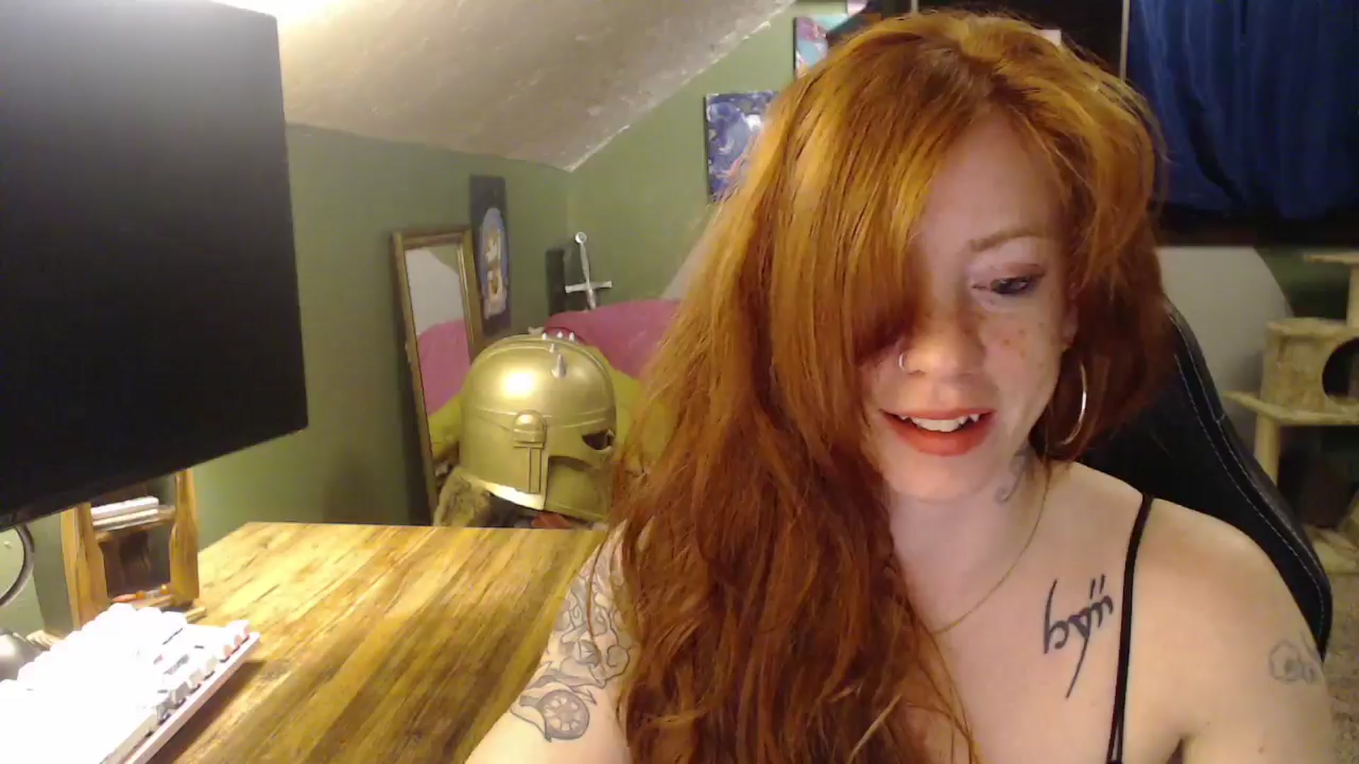 Gallery image thumbnail from AstraeaSiren's myfreecams stream on, 02/25/2025, 07:36 image 4 of 20